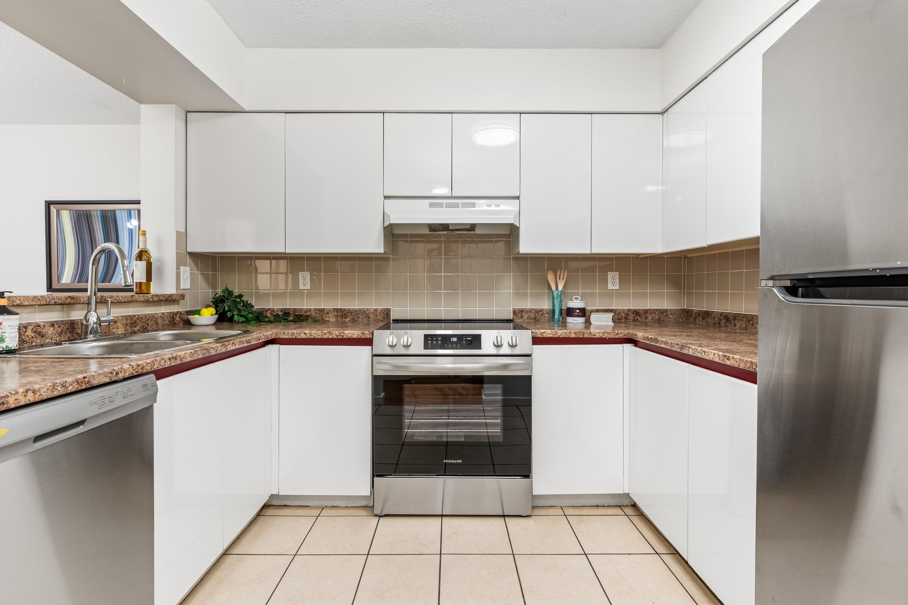 202 1771 NELSON STREET, R3043099, BC,