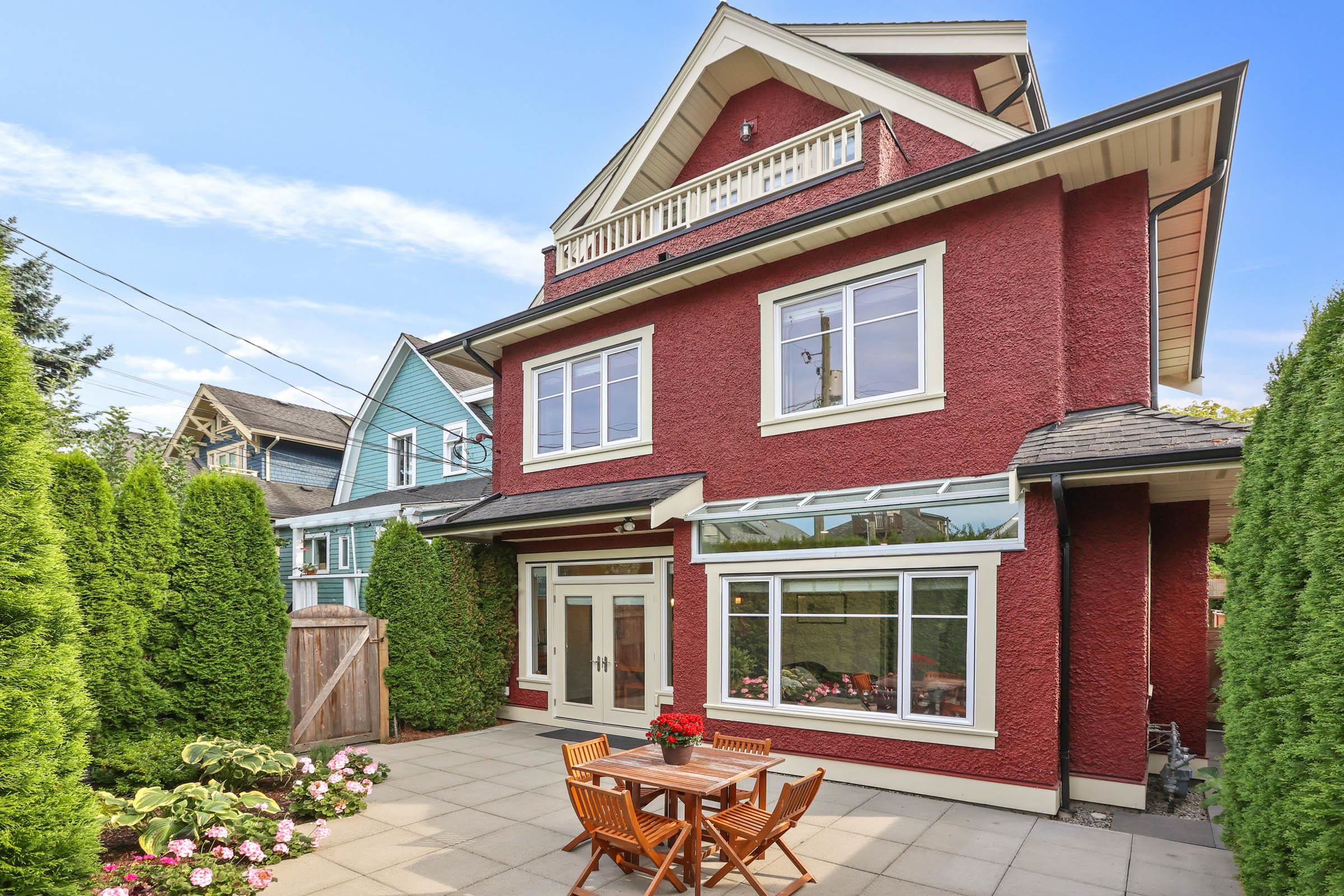 3487 W 2ND AVENUE, Vancouver BC V6R 1J3, R3043104, BC,