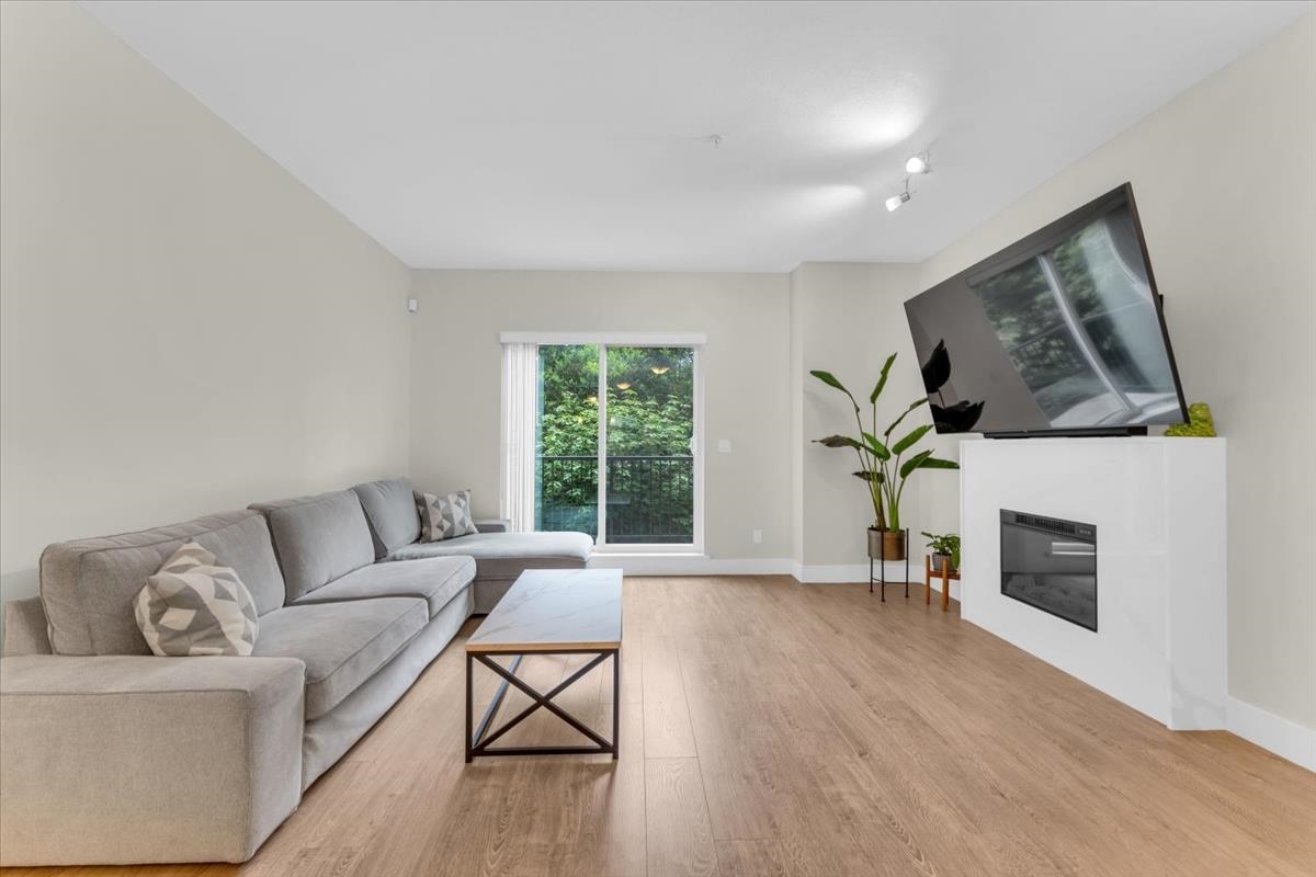 206 3888 NORFOLK STREET, R3043171, BC,
