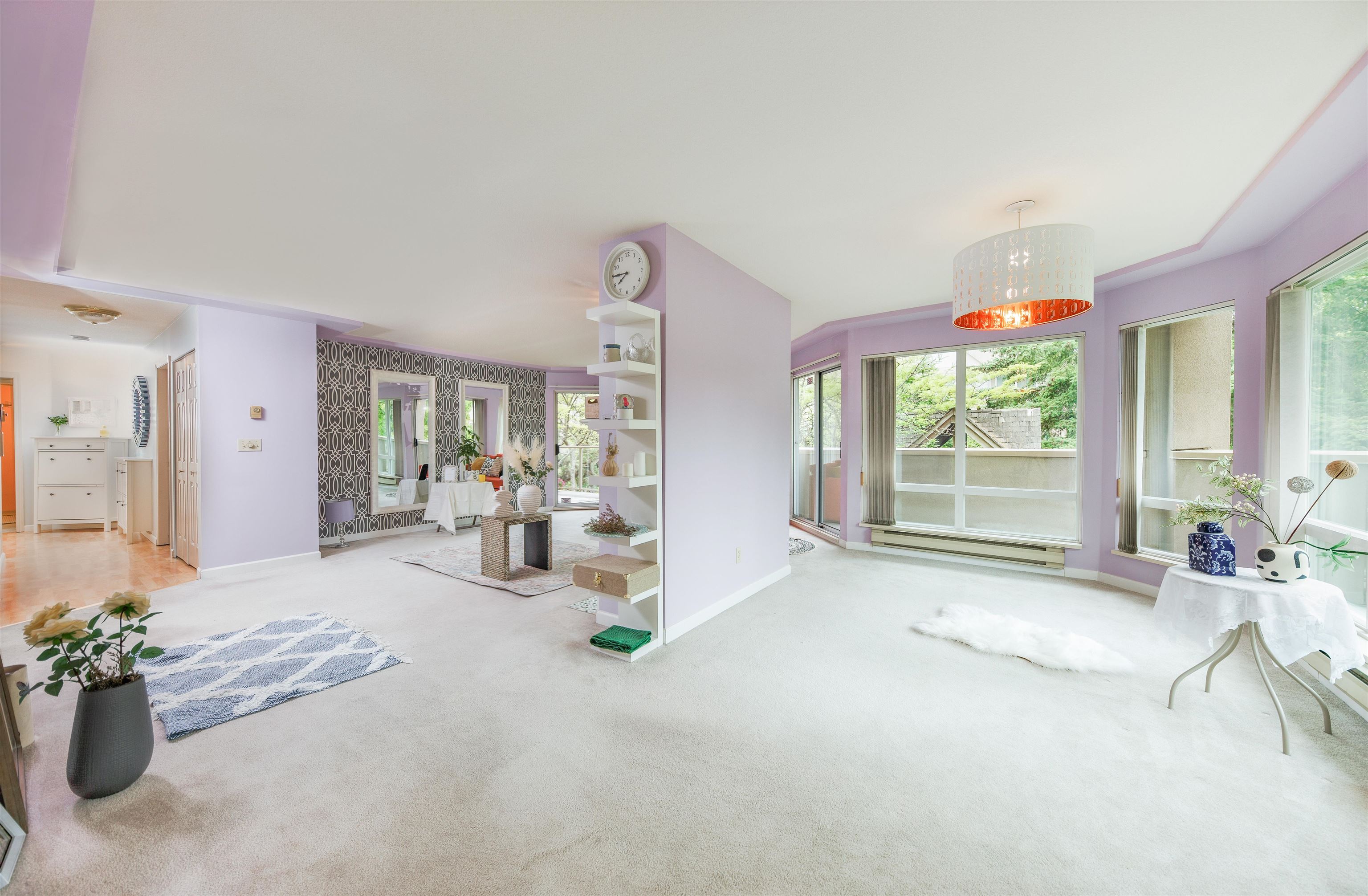 260 8611 ACKROYD ROAD, R3043195, BC,