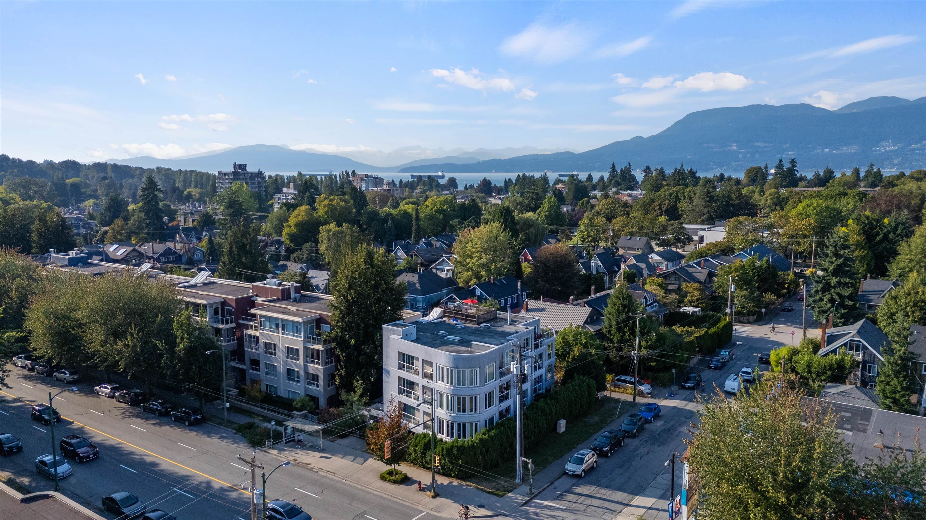 403 3505 BROADWAY, R3043196, BC,
