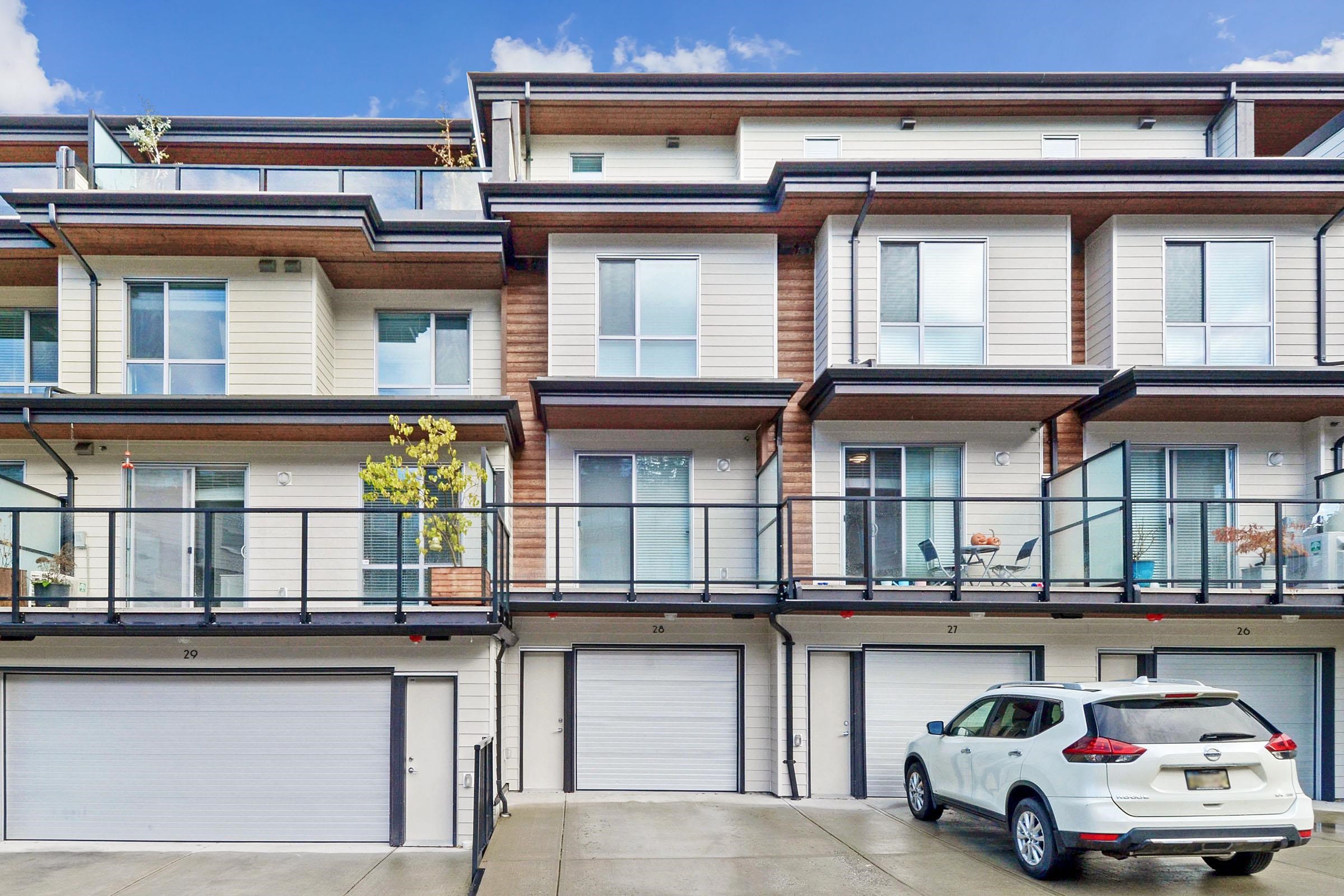 28 15775 MOUNTAIN VIEW DRIVE, R3043213, BC,