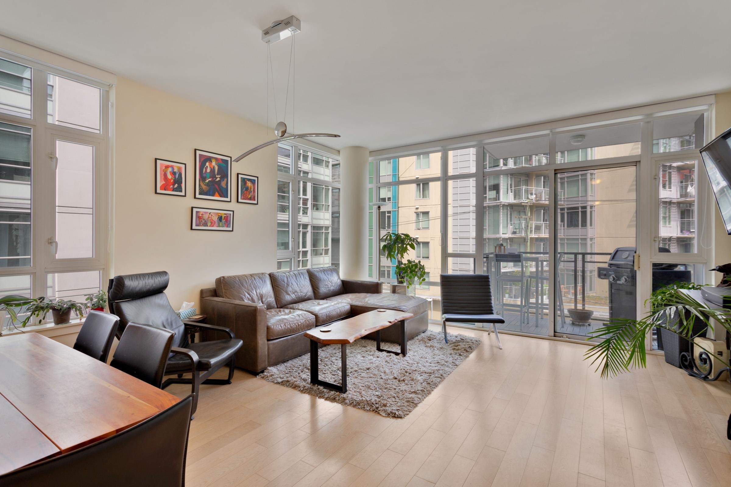 304 63 2ND AVENUE, R3043233, BC,