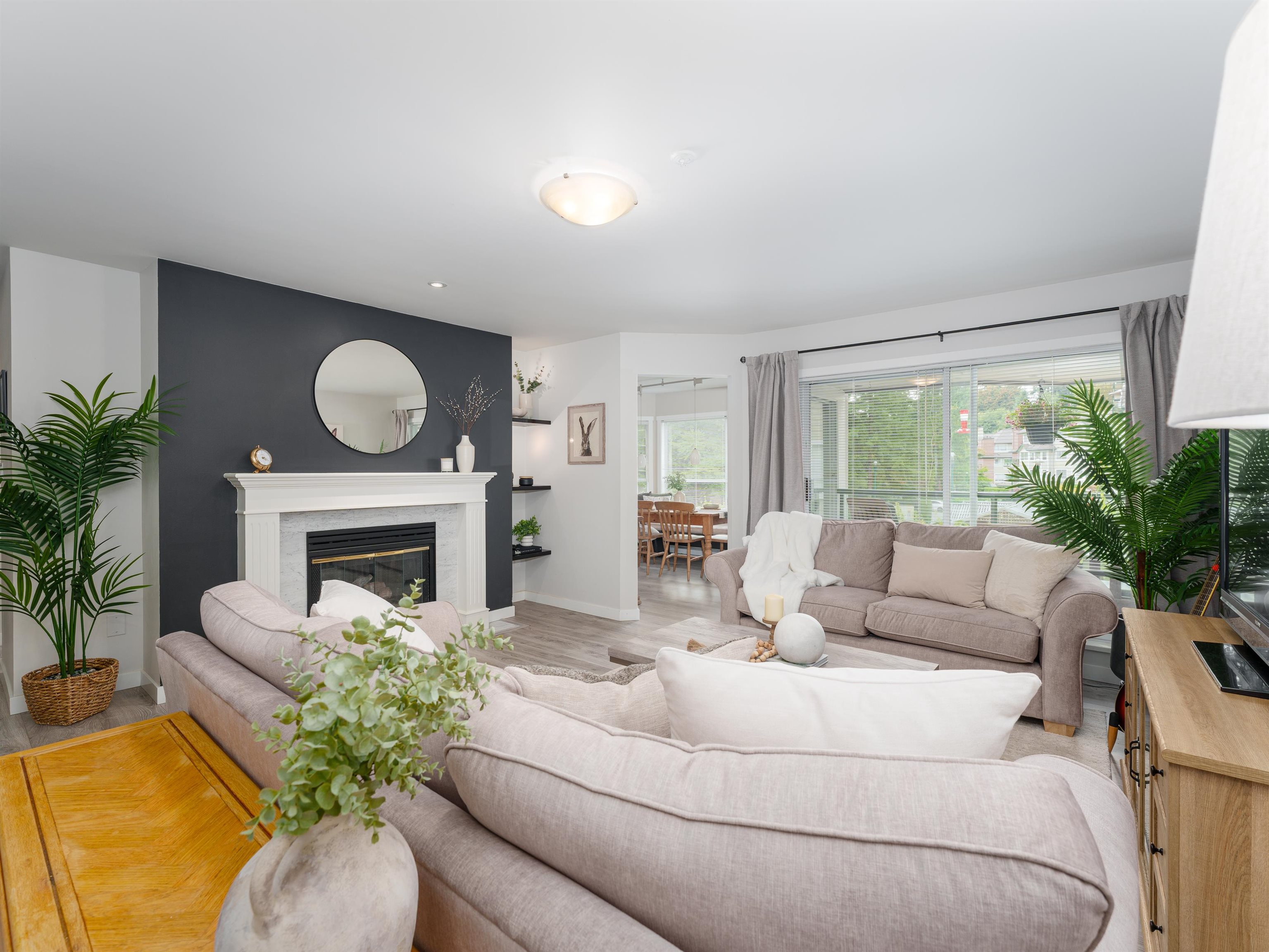 212 3690 BANFF COURT, R3043253, BC,