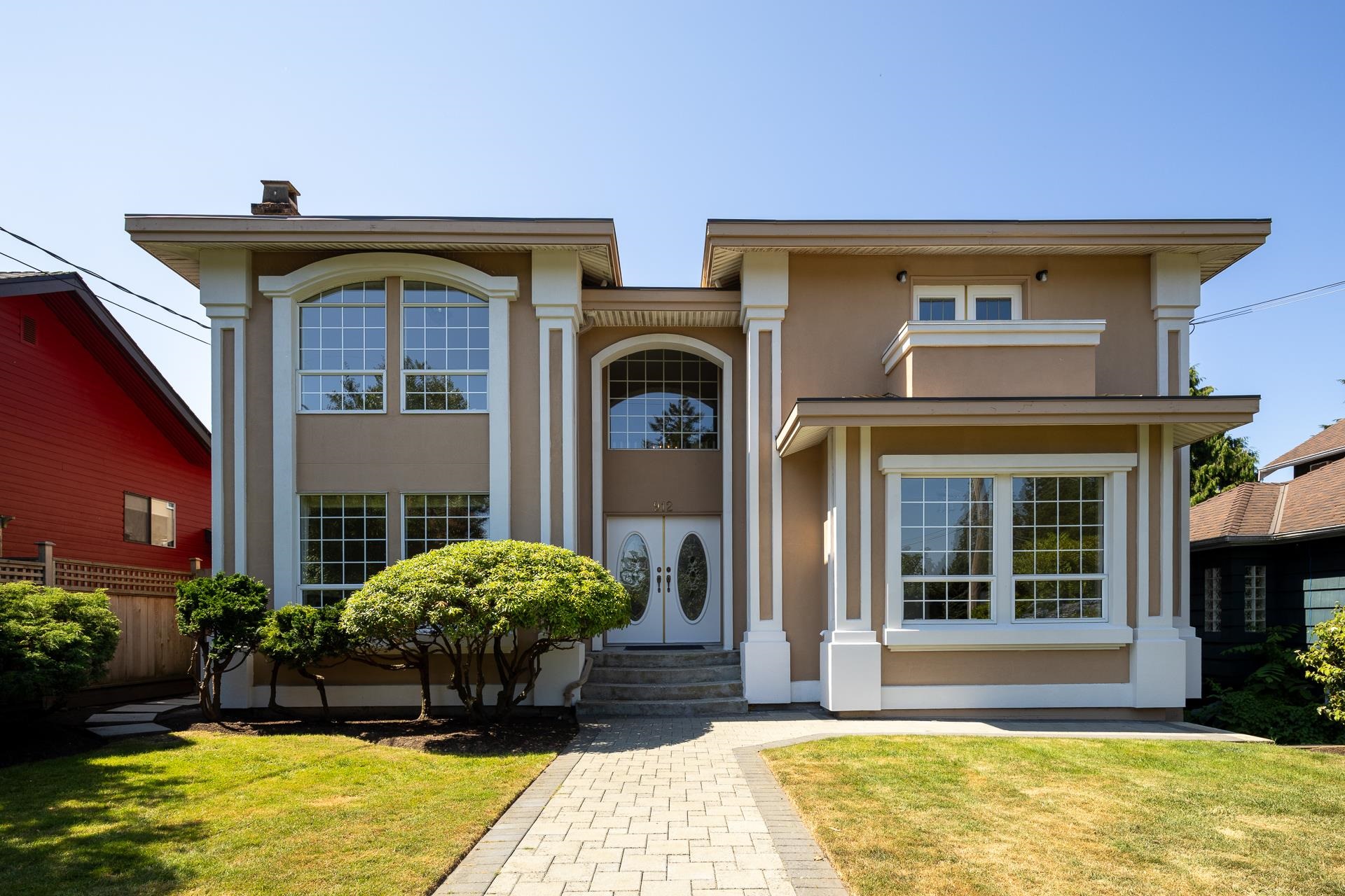912 FIFTH STREET, New Westminster BC V3L 2Y4, R3043308, BC,