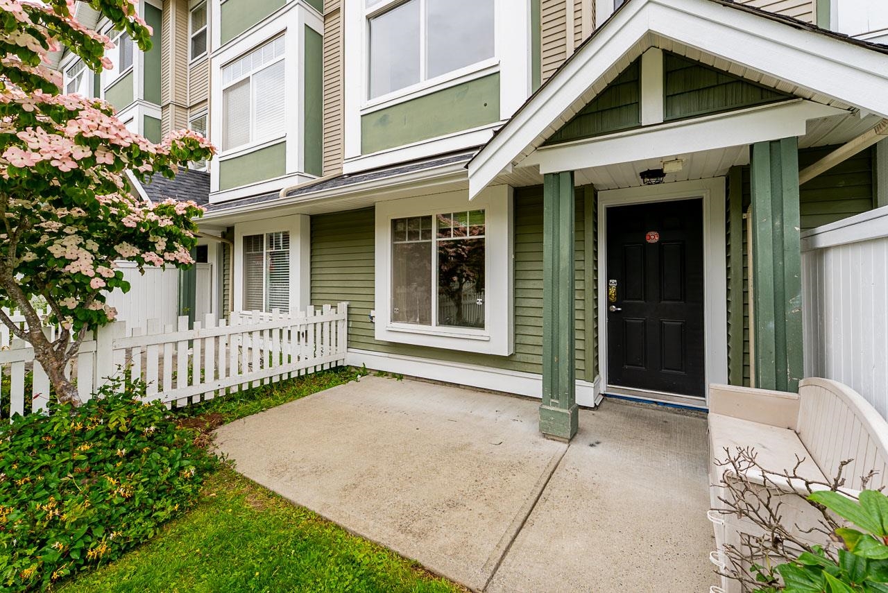 64 8676 158 STREET, R3043318, BC,