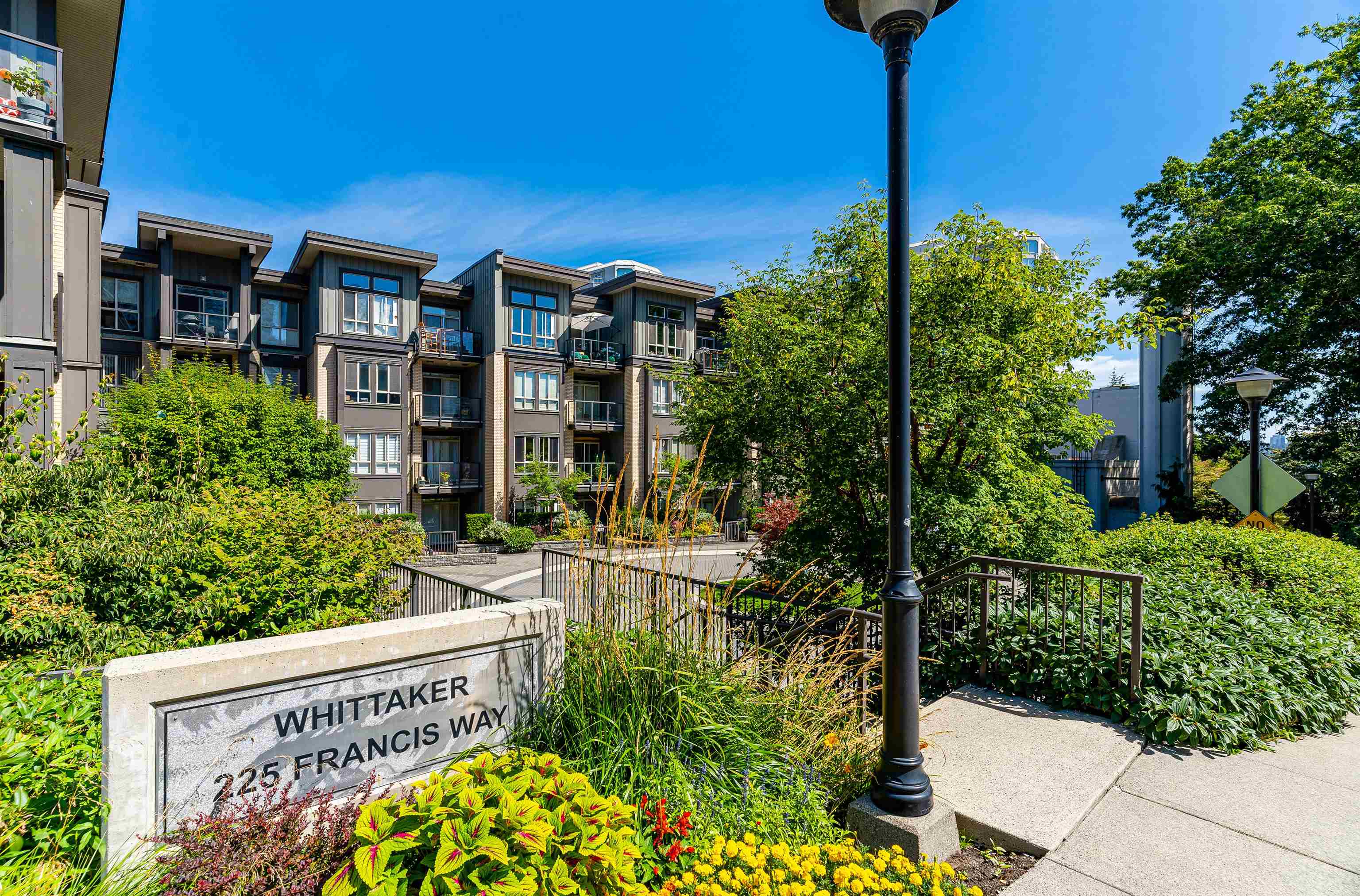 306 225 FRANCIS WAY, R3043323, BC,