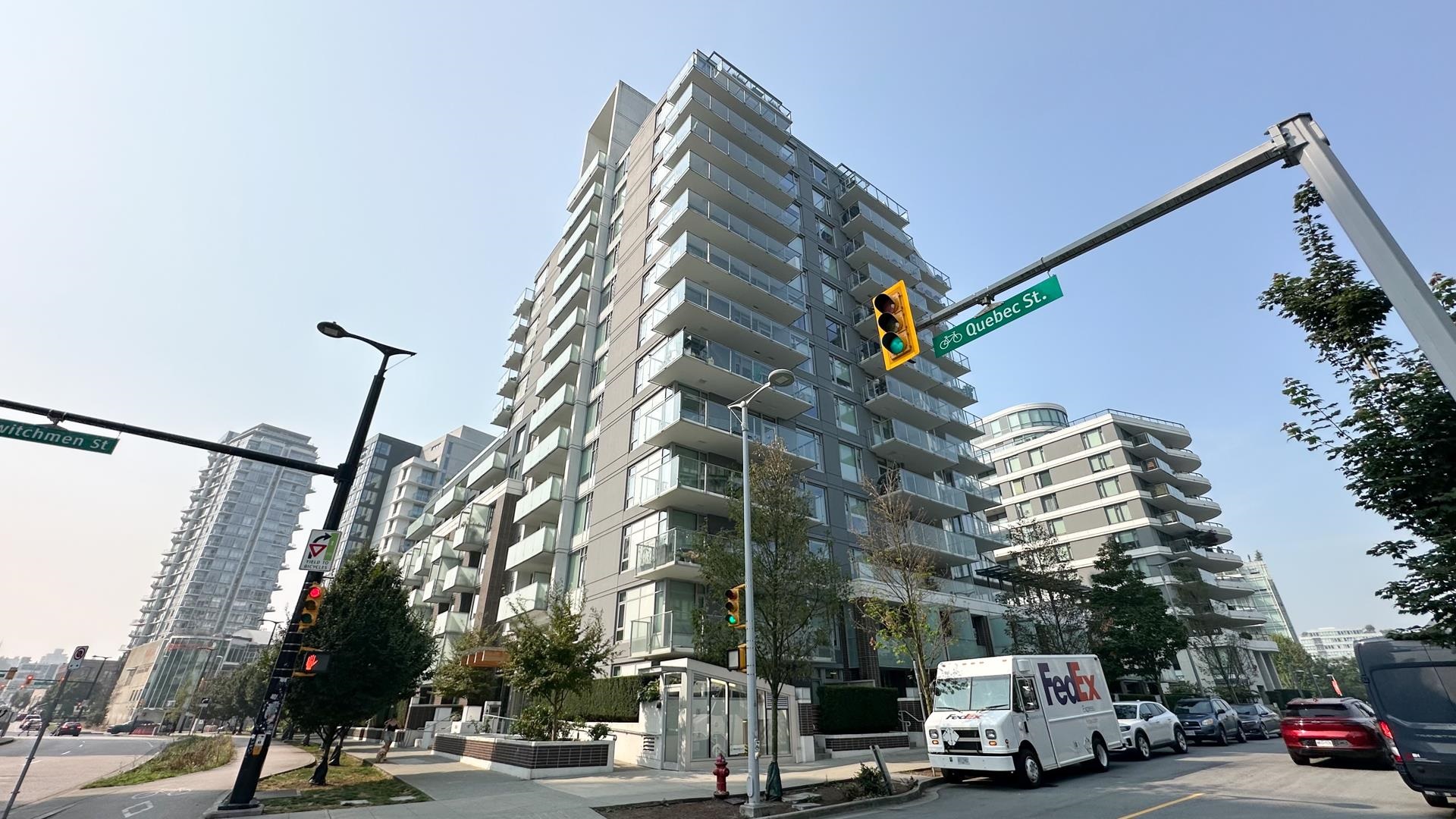 515 1661 QUEBEC STREET, R3043416, BC,