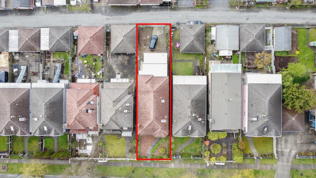 3240 CLIVE AVENUE, Vancouver BC V5R 4V2, R3043443, BC,