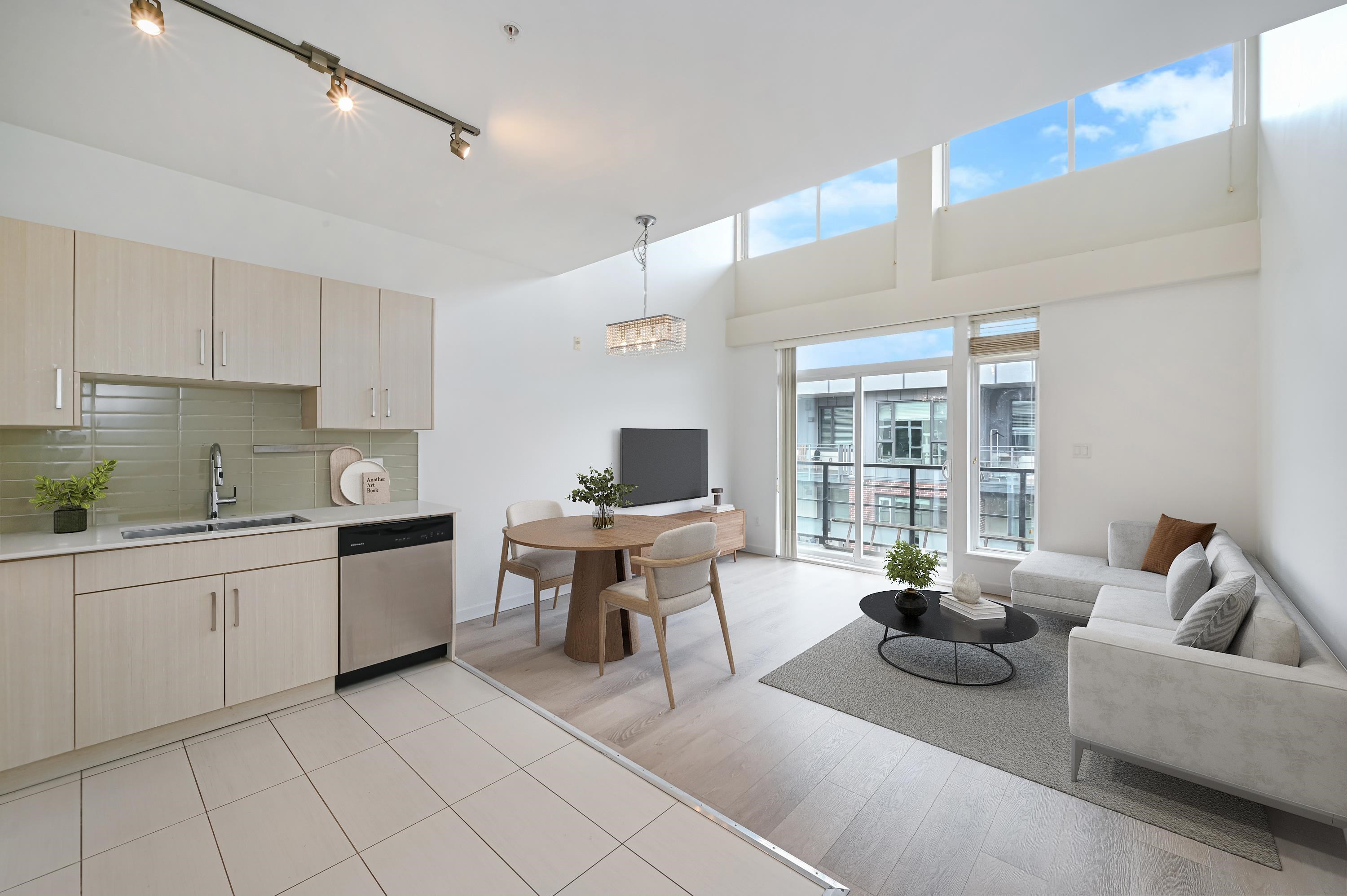 PH19 5288 GRIMMER STREET, R3043535, BC,