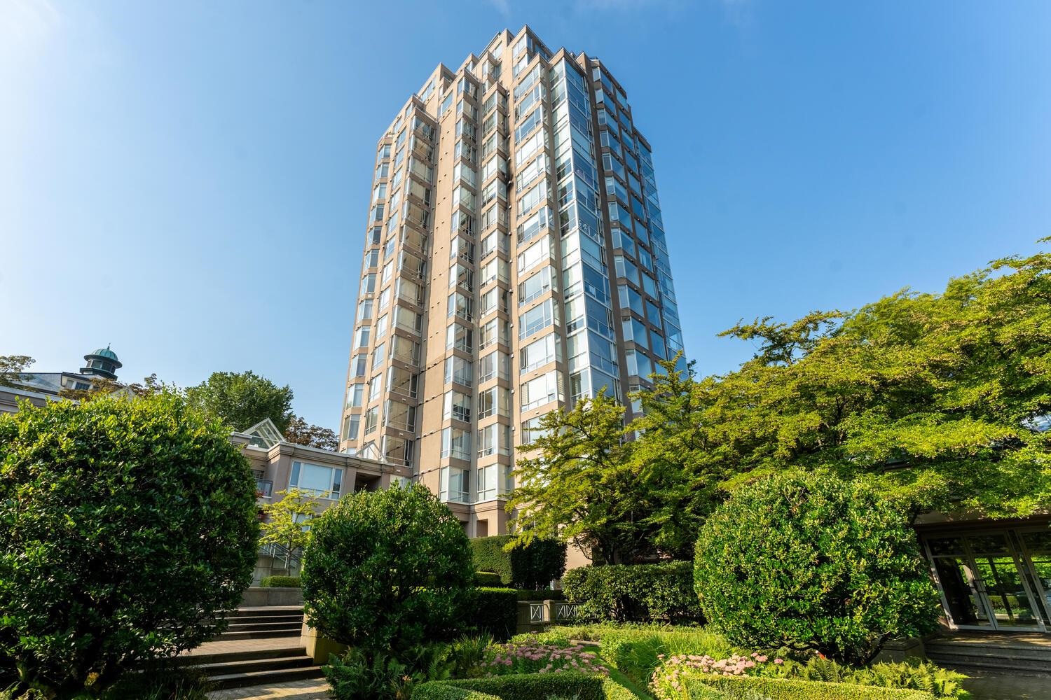 1105 2668 ASH STREET, R3043608, BC,