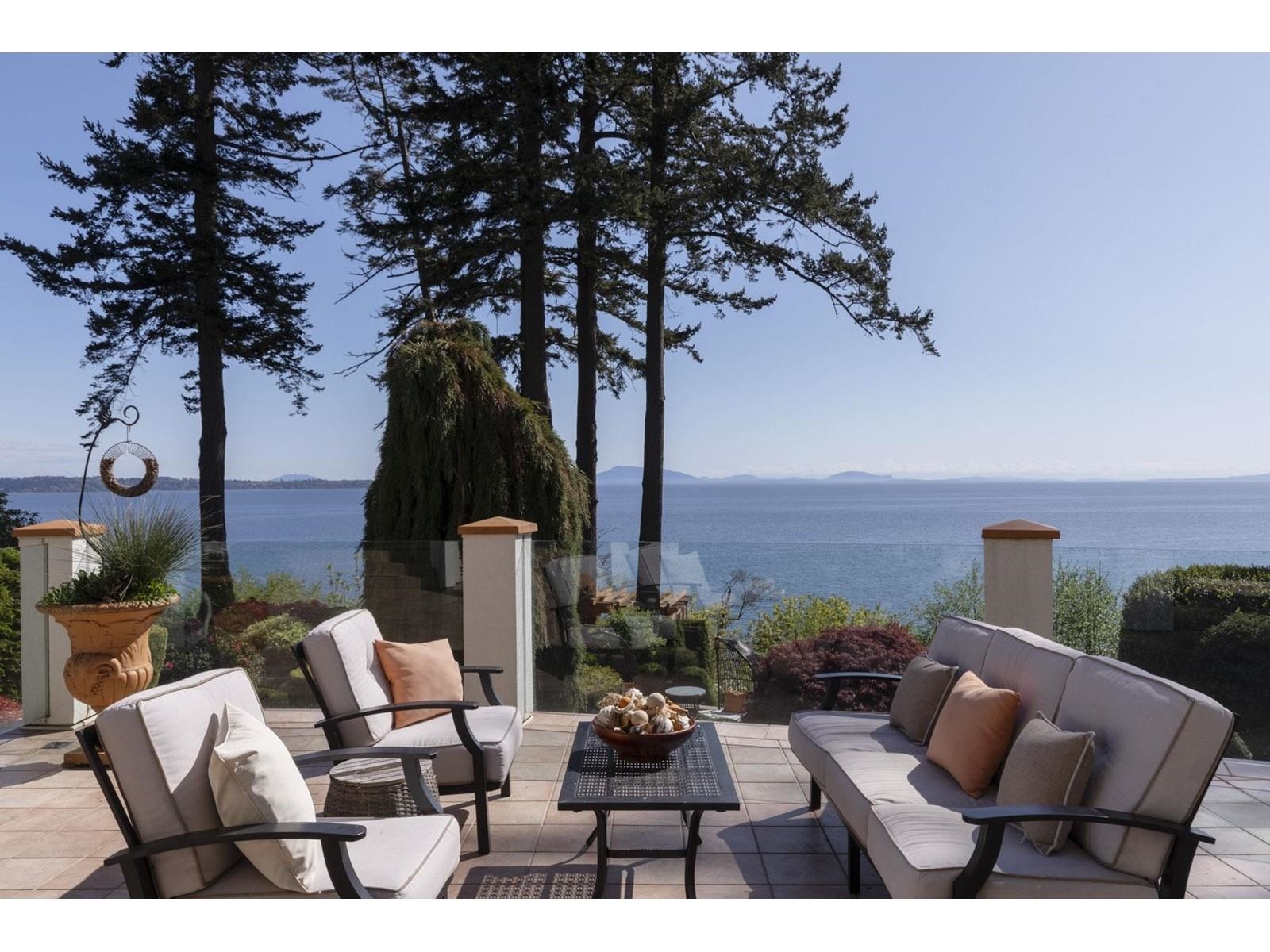13464 13A AVENUE, White Rock BC V4A 1C4, R3043736, BC,