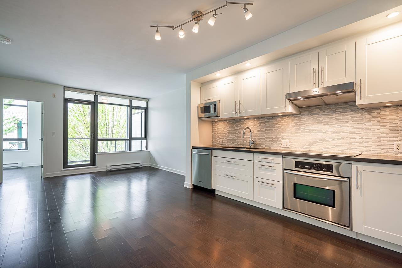 310 750 12TH AVENUE, R3043819, BC,