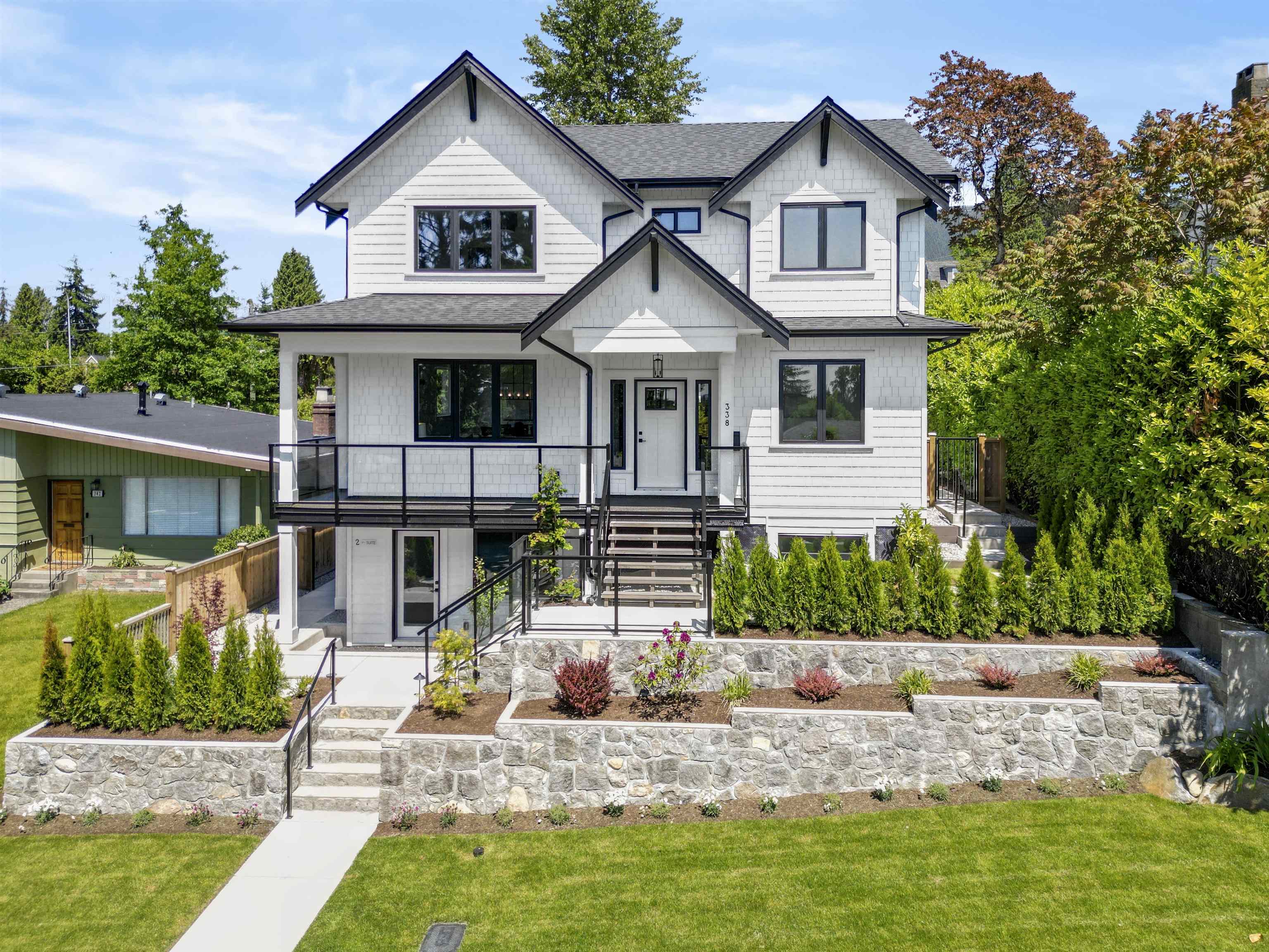 338 W 24TH STREET, North Vancouver BC V7M 2C6, R3043820, BC,