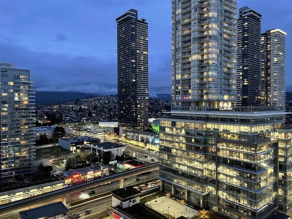 2103 2085 SKYLINE COURT, R3044108, BC,