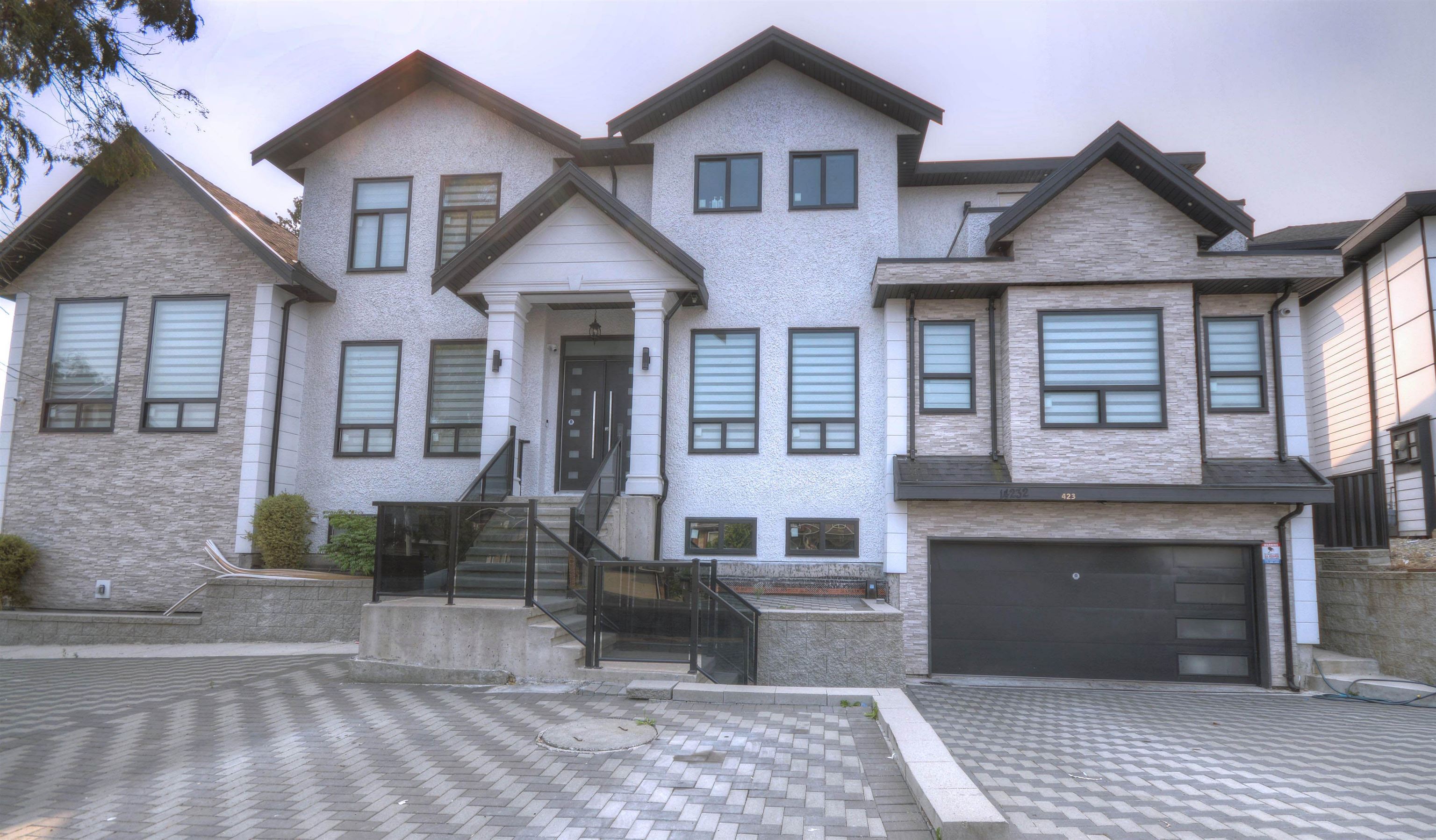 14232 114 AVENUE, Surrey BC V3R 5H3, R3044231, BC,