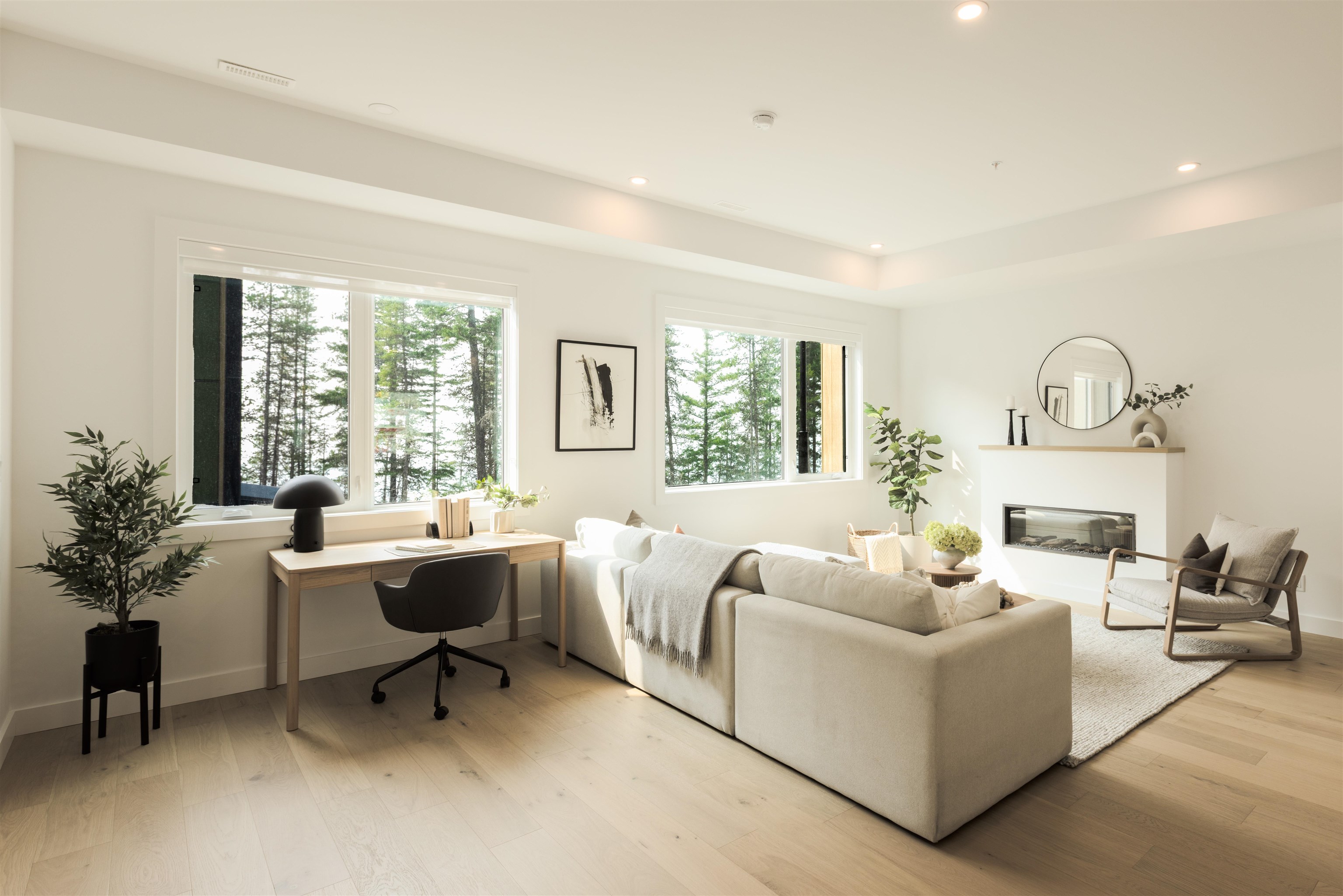 22 1050 FINCH DRIVE, R3044313, BC,