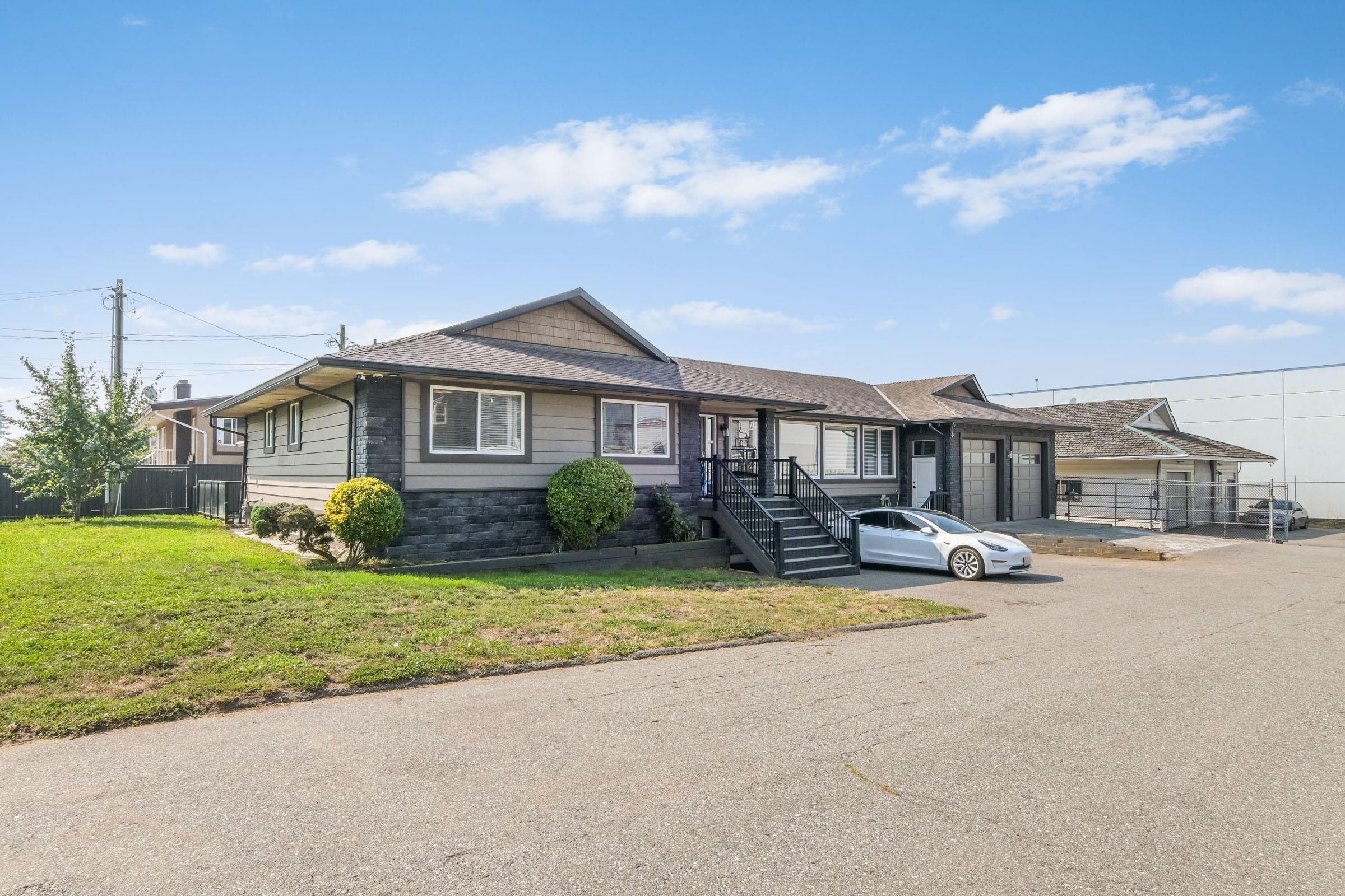 2247 WINDSOR STREET, Abbotsford BC V2T 6L8, R3044318, BC,