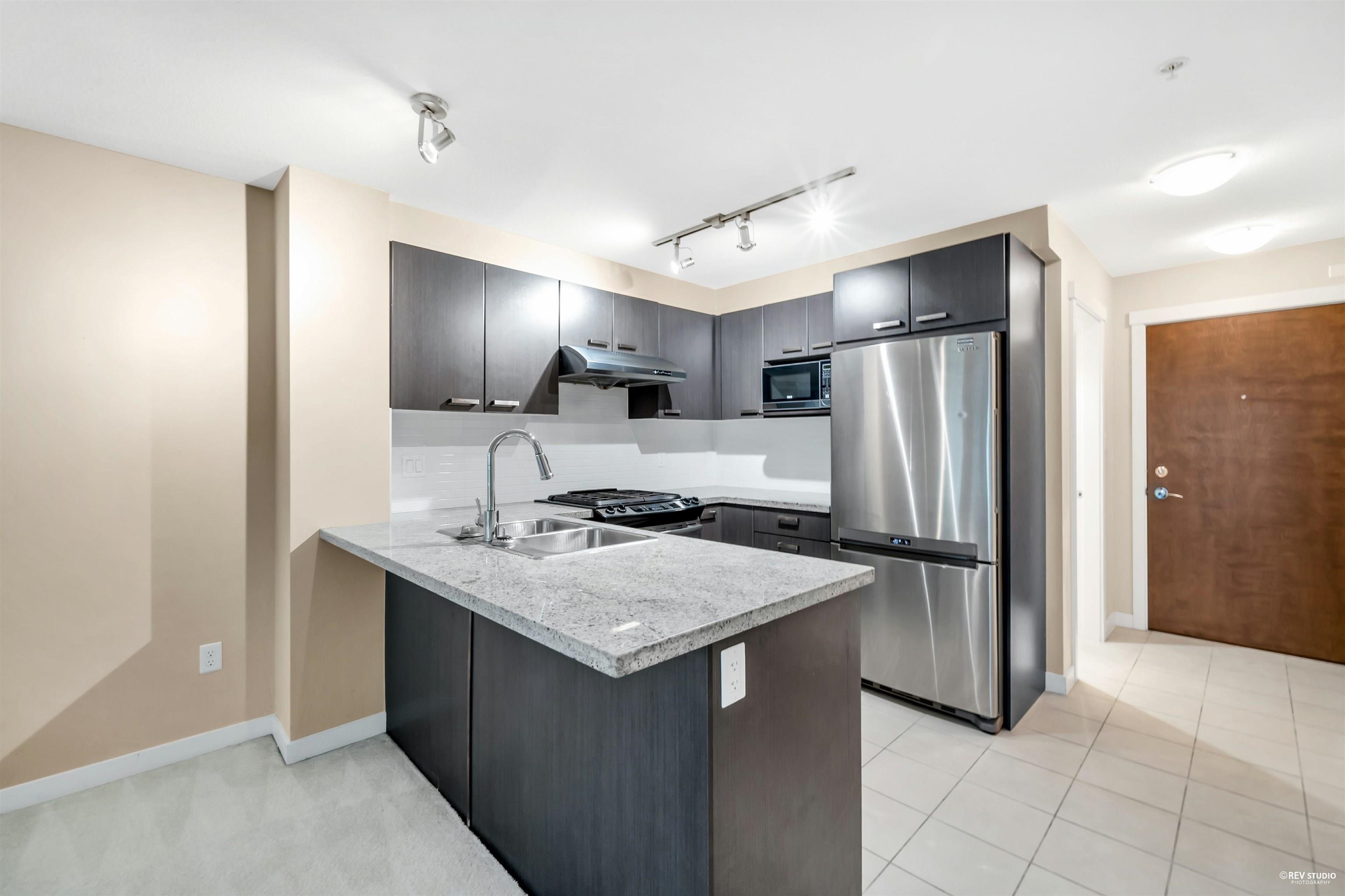 3xx 9399 TOMICKI AVENUE, R3044400, BC,
