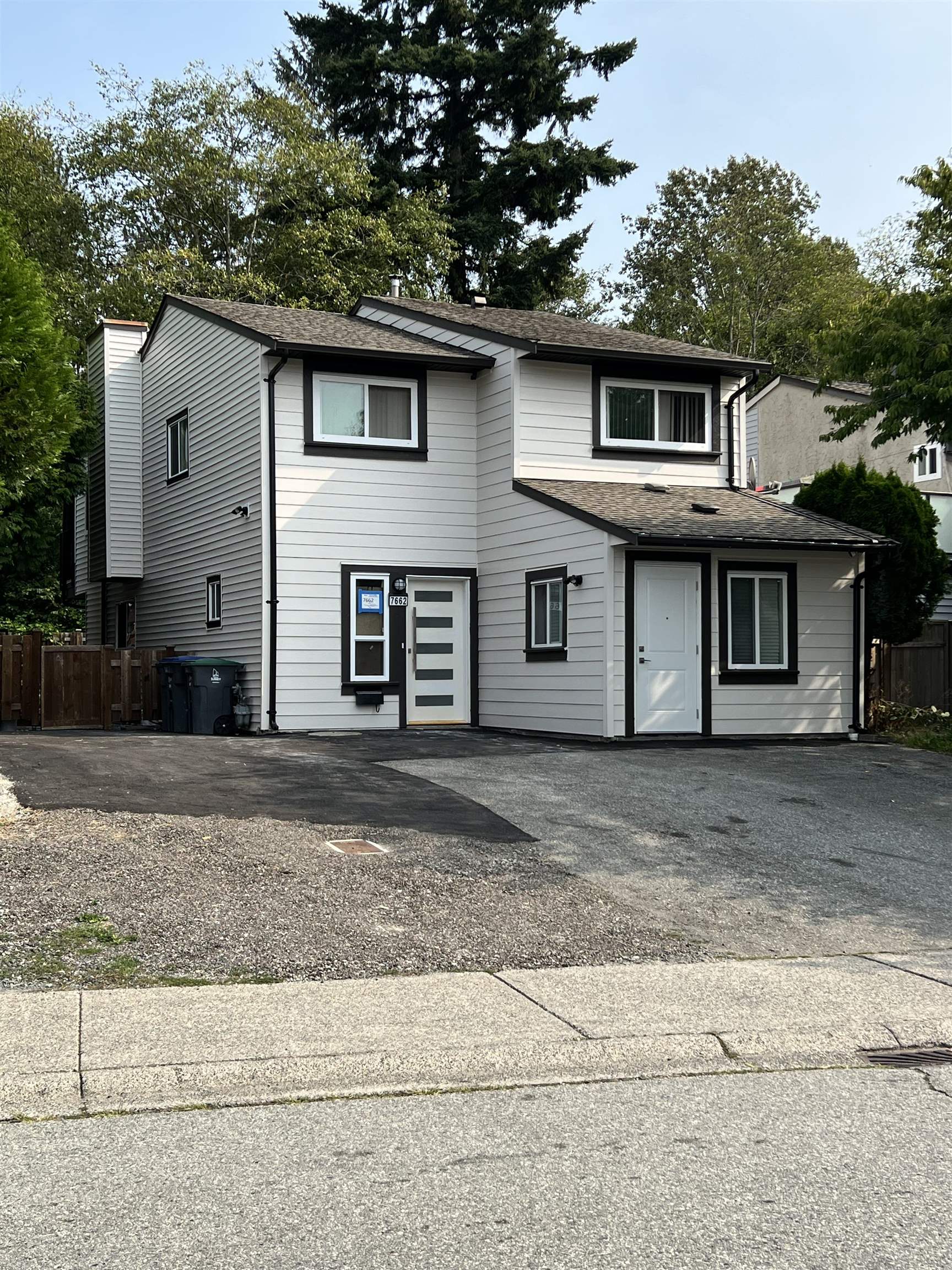 7662 125 STREET, Surrey BC V3W 7W4, R3044499, BC,