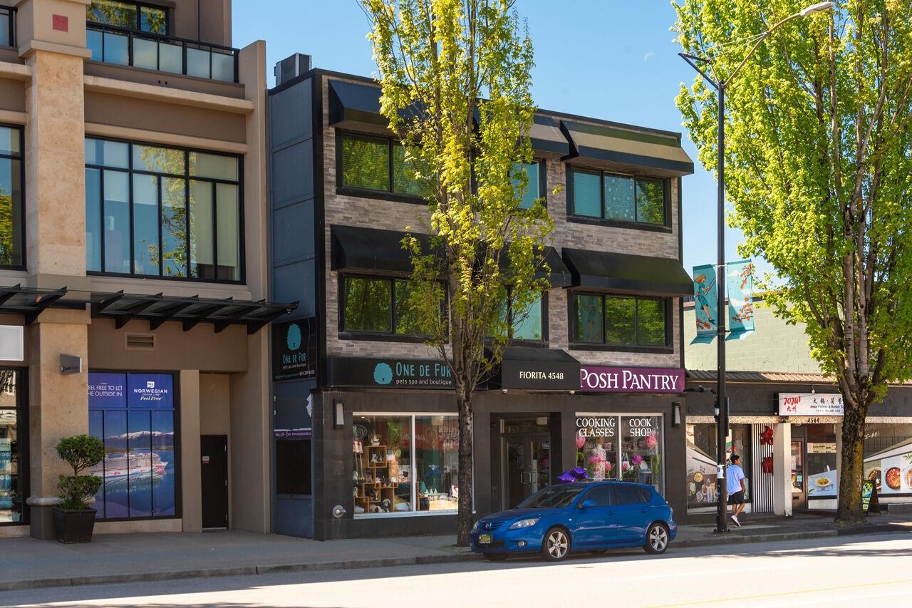 301 4548 HASTINGS STREET, R3044558, BC,