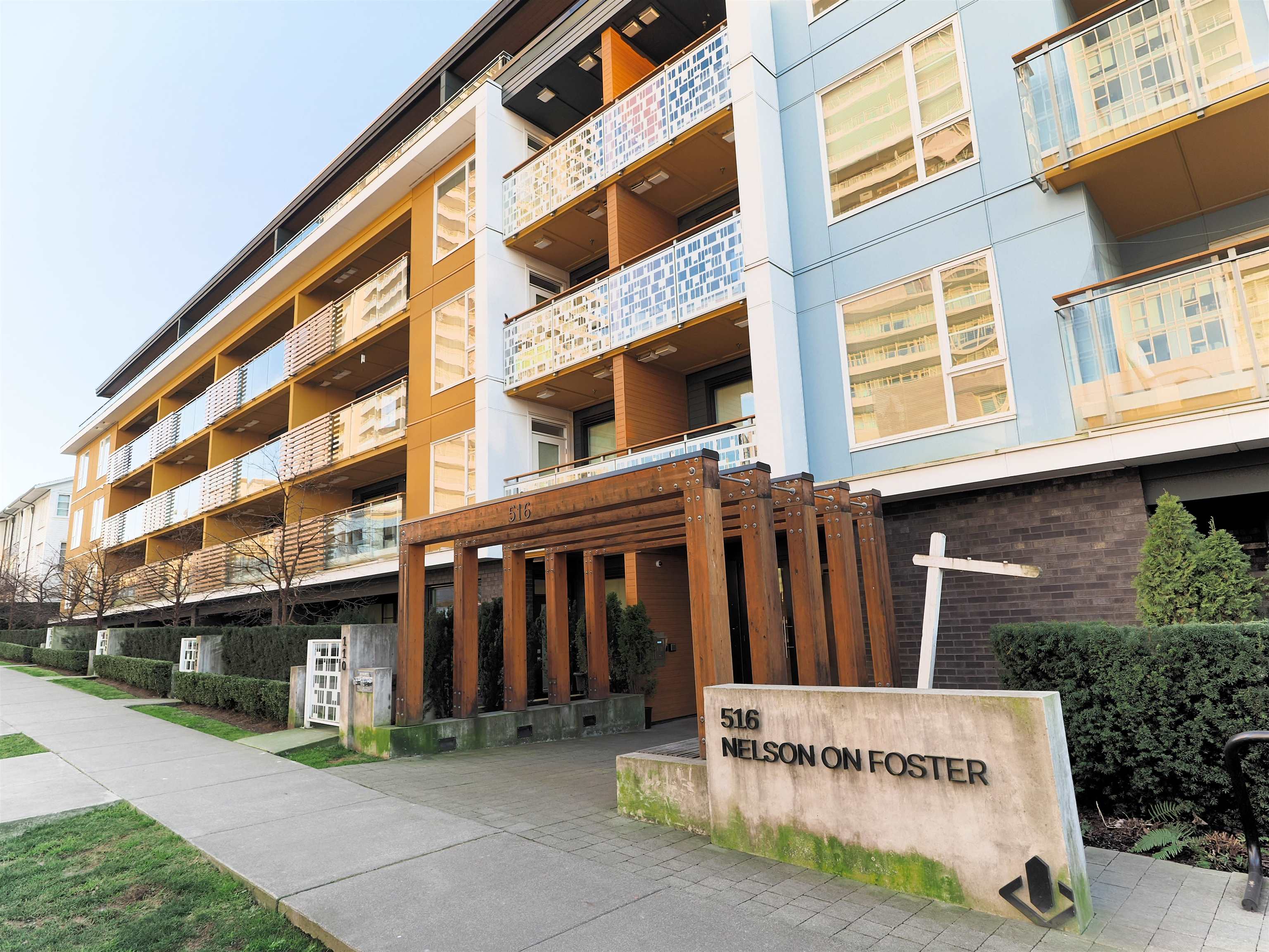213 516 FOSTER AVENUE, R3044642, BC,