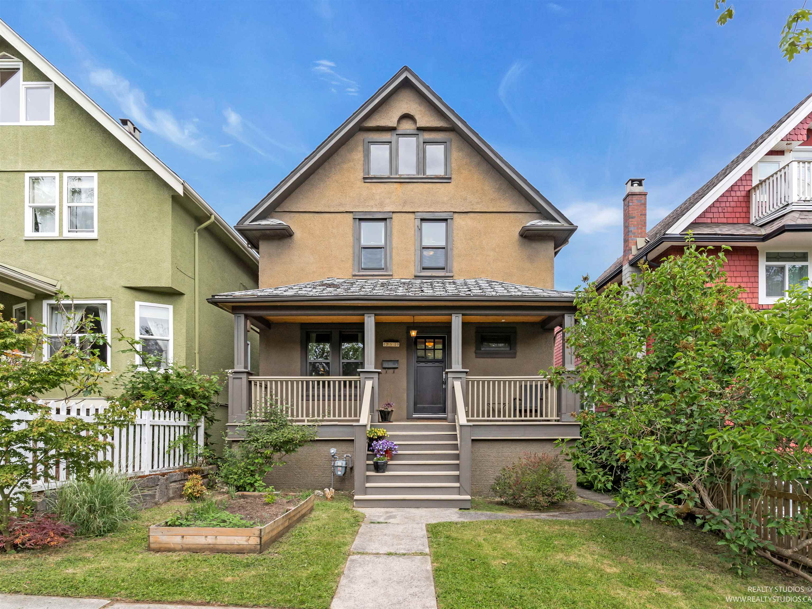 251 E 21ST AVENUE, Vancouver BC V5V 1P9, R3044650, BC,