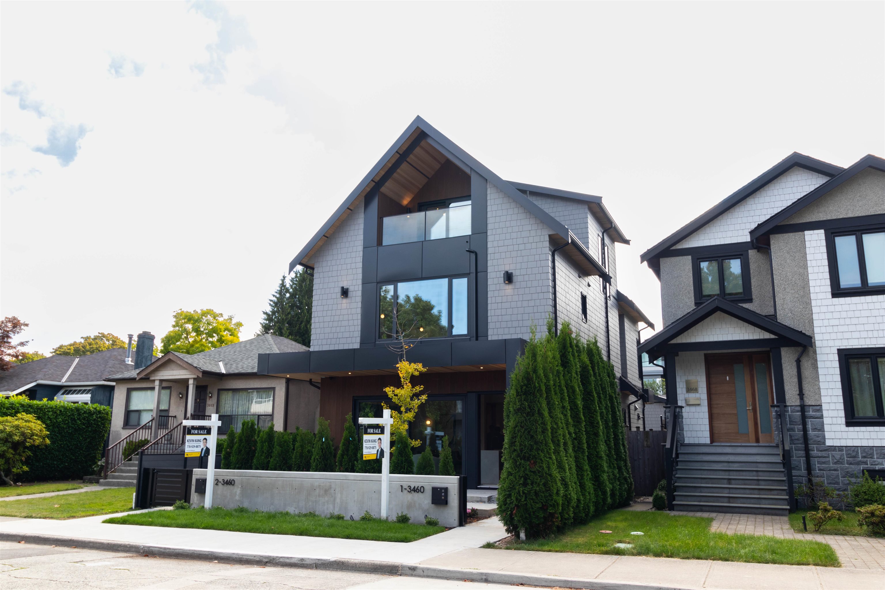 1 3460 14TH AVENUE, R3044716, BC,