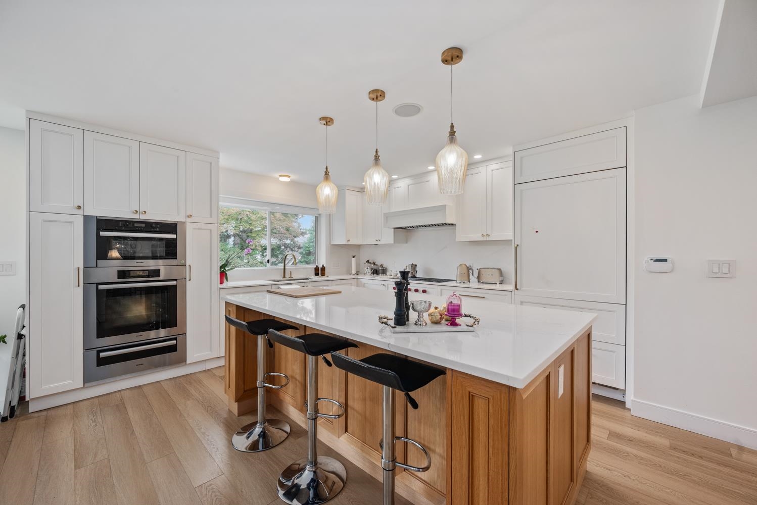 1390 LAWSON AVENUE, West Vancouver BC V7T 2E7, R3044738, BC,