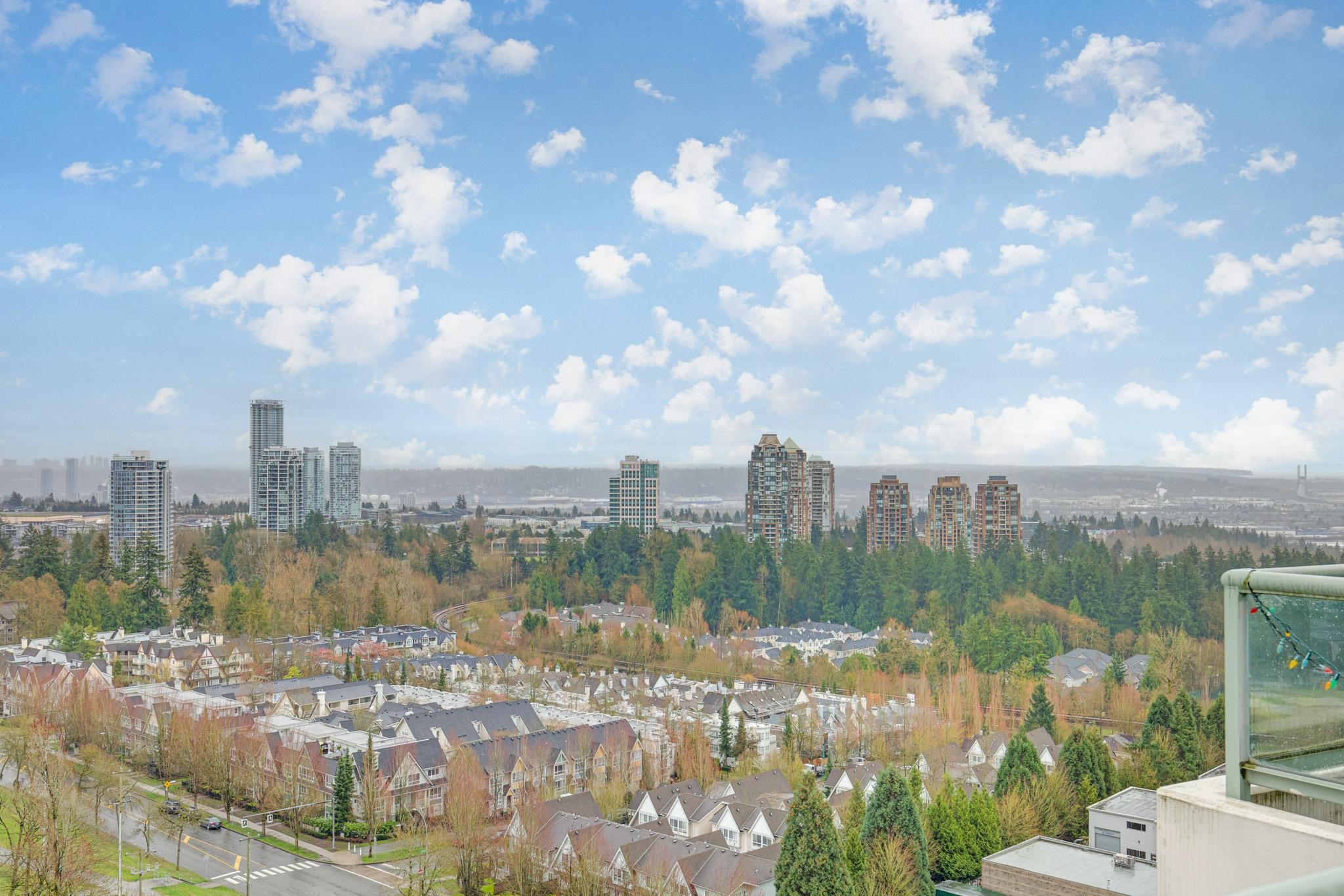 1803 6622 SOUTHOAKS CRESCENT, R3044790, BC,
