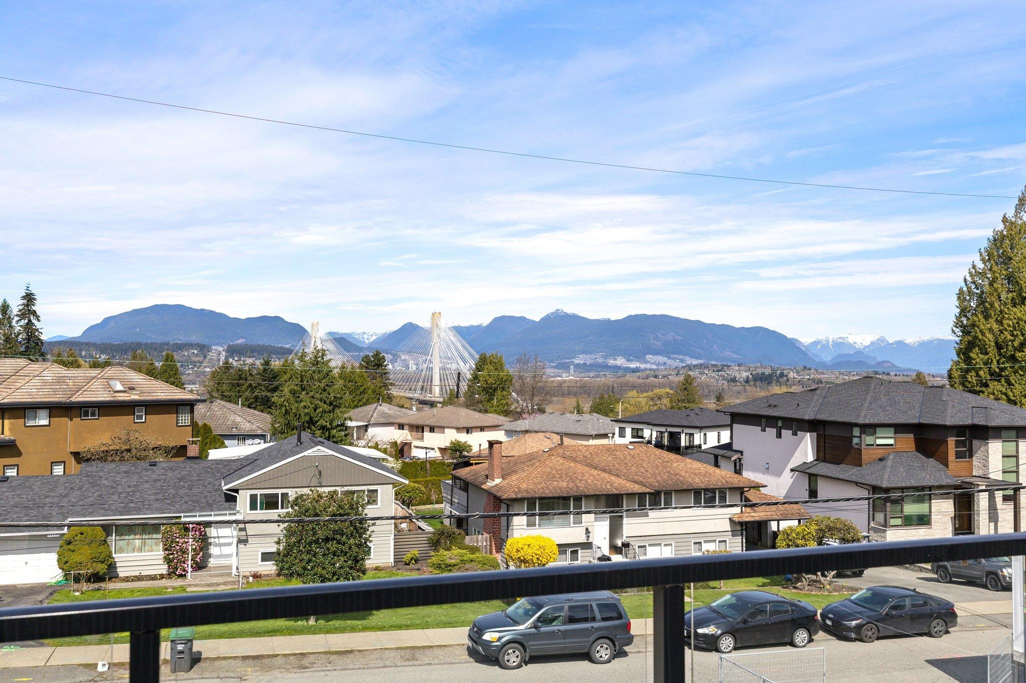 14714 111A AVENUE, Surrey BC V3R 2E1, R3045029, BC,
