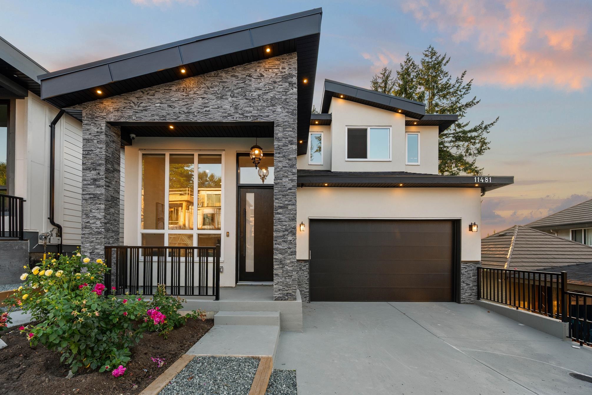 11481 138A STREET, Surrey BC V3R 0J3, R3045112, BC,