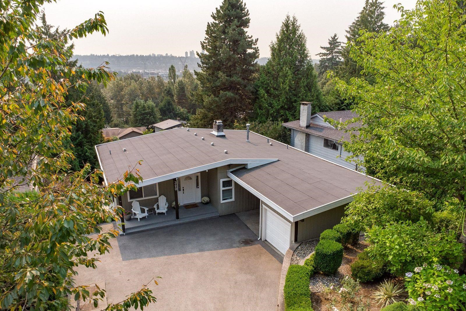 320 DARTMOOR DRIVE, Coquitlam BC V3K 5R3, R3045114, BC,