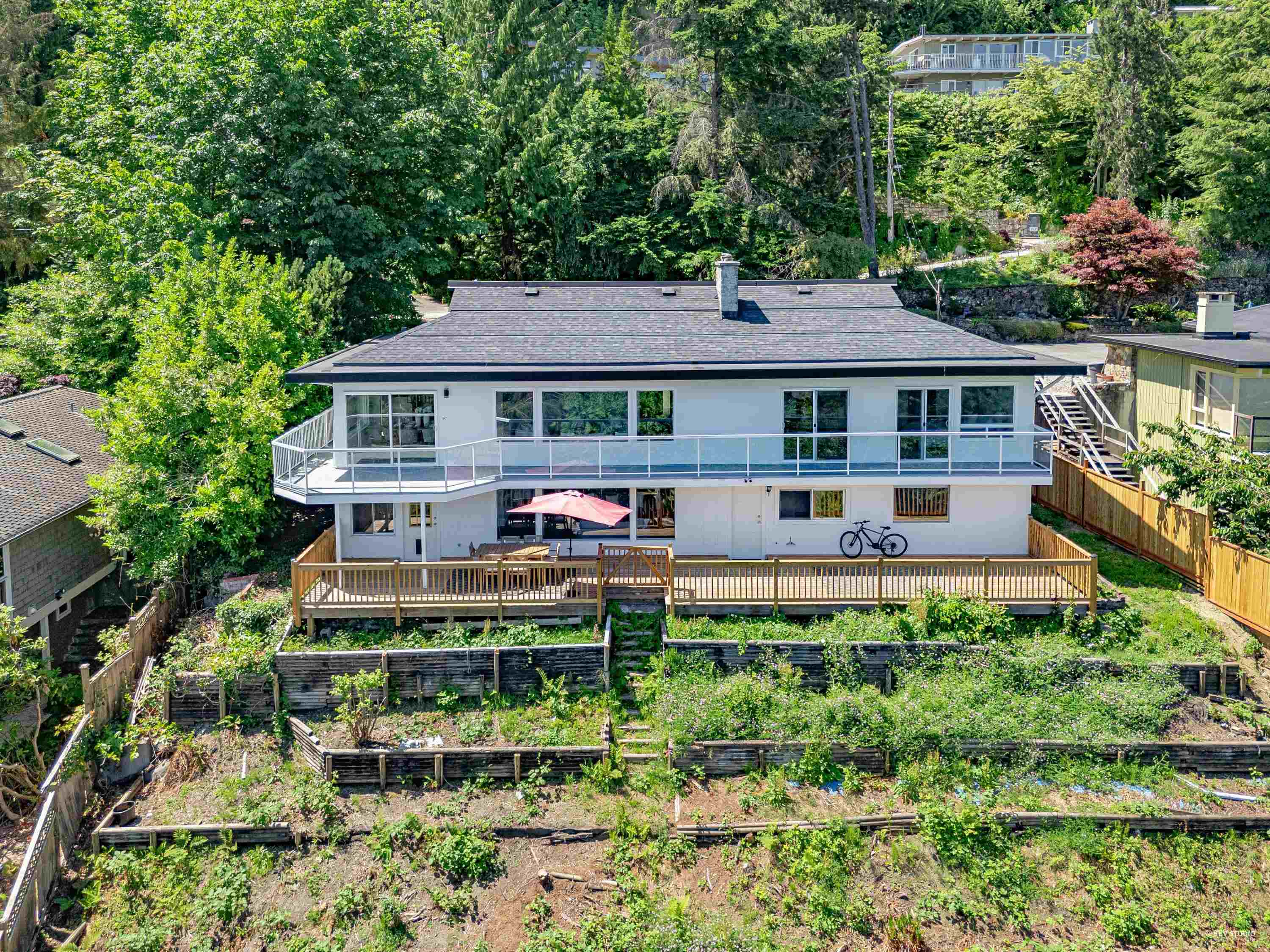 818 YOUNETTE DRIVE, West Vancouver BC V7T 1S9, R3045138, BC,