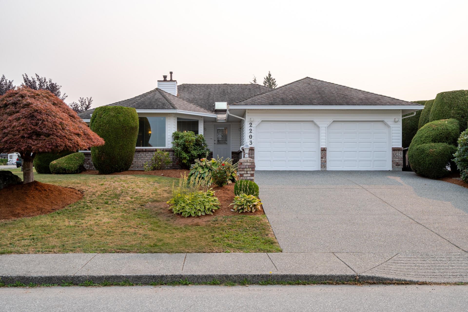 2203 SORRENTO DRIVE, Coquitlam BC V3K 6H6, R3045225, BC,