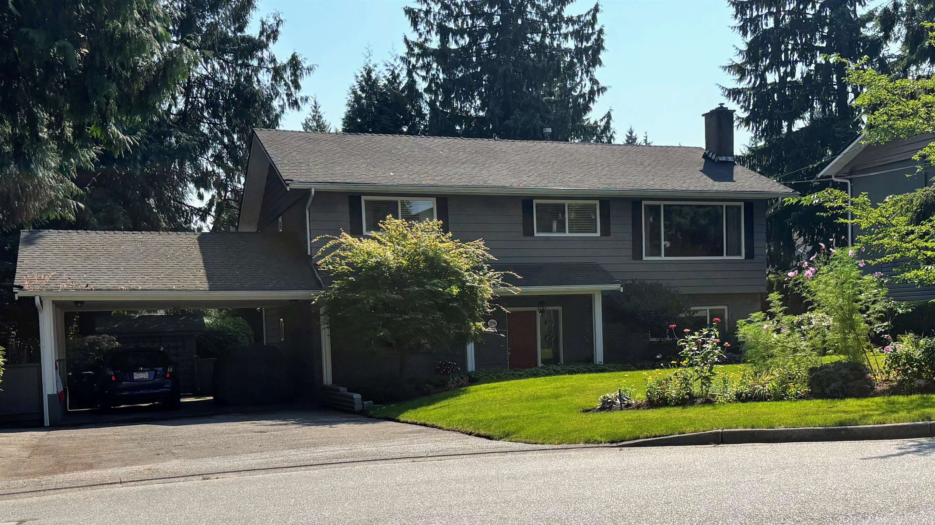 2294 STANWOOD AVENUE, Coquitlam BC V3K 3A6, R3045227, BC,