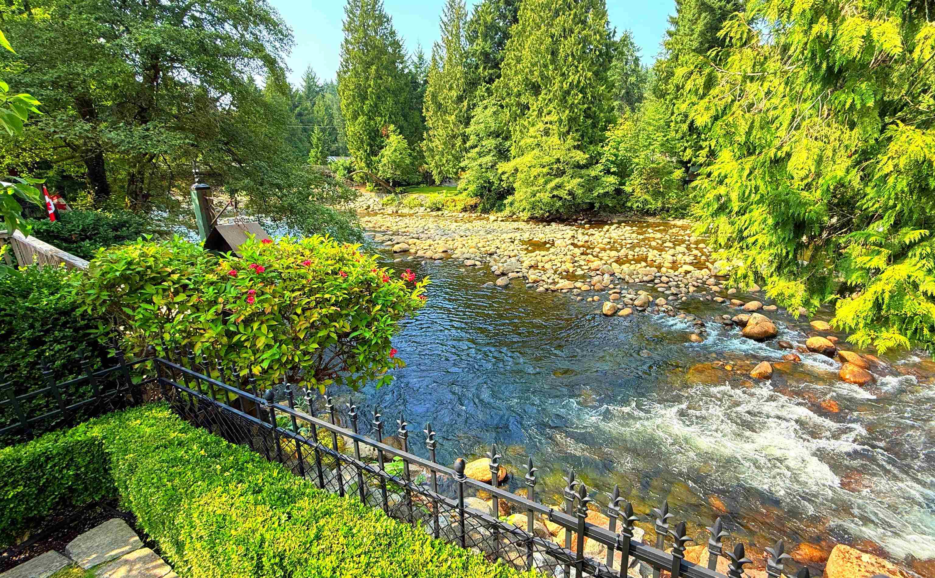 849 RIVERSIDE DRIVE, North Vancouver BC V7H 1V6, R3045231, BC,