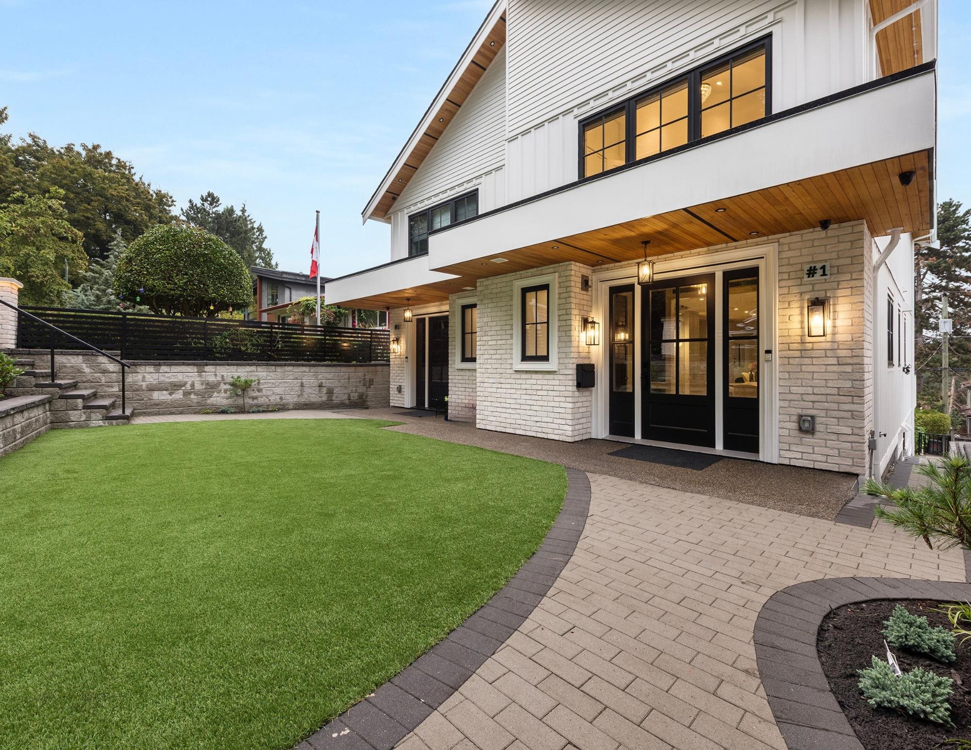 2173 VANNESS AVENUE, Vancouver BC V5N 2M1, R3045272, BC,
