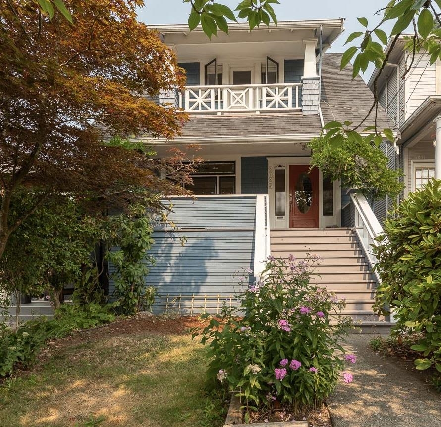 2025 CHARLES STREET, Vancouver BC V5L 2V1, R3045299, BC,