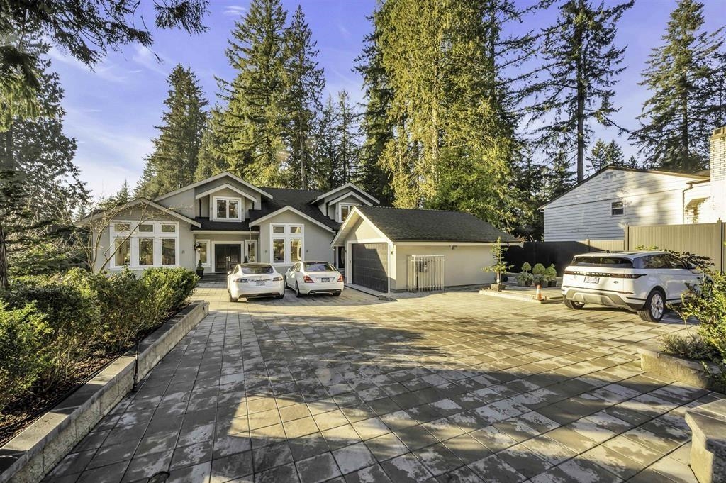4511 CAPILANO ROAD, North Vancouver BC V7R 4K2, R3045305, BC,