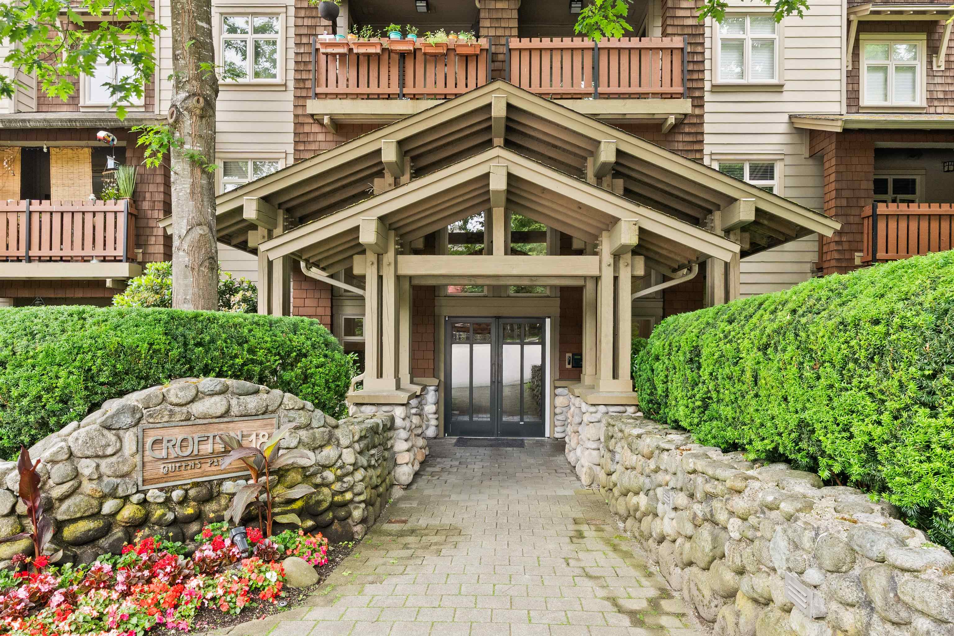 214 18 SMOKEY SMITH PLACE, R3045309, BC,