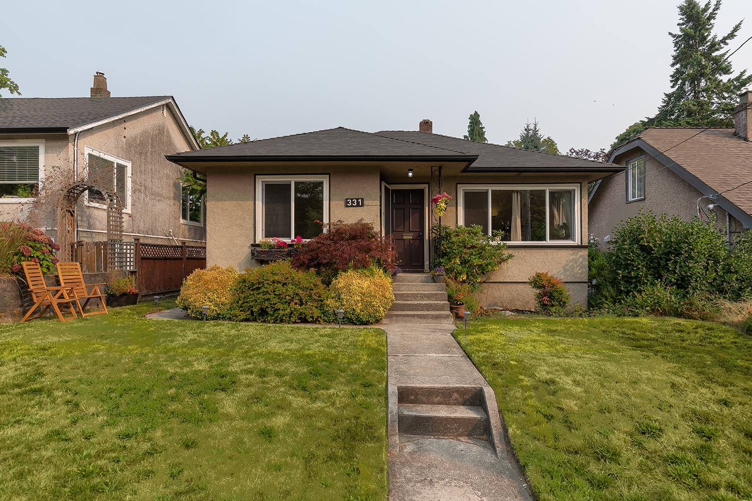 331 STRAND AVENUE, New Westminster BC V3L 3J1, R3045344, BC,