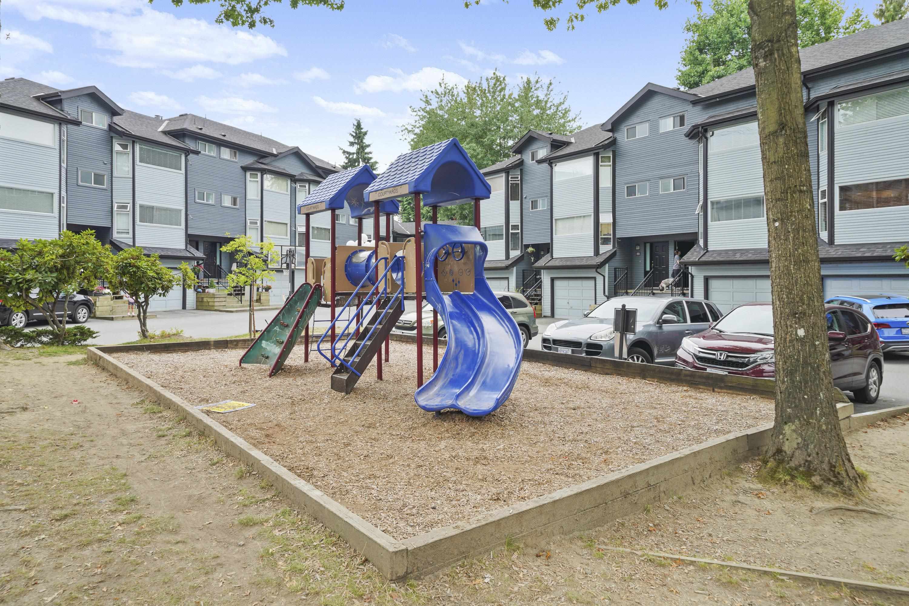 60 1195 FALCON DRIVE, R3045439, BC,
