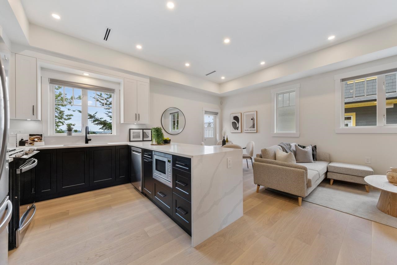 104 235 LEBLEU STREET, R3045497, BC,