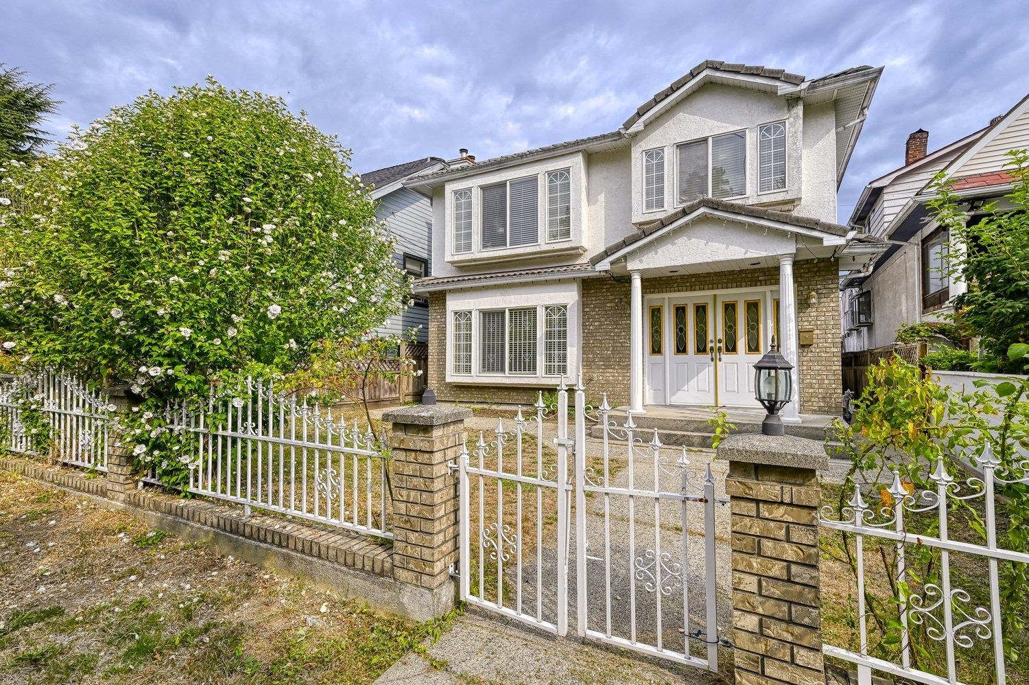 3315 CHARLES STREET, Vancouver BC V5K 3C3, R3045507, BC,