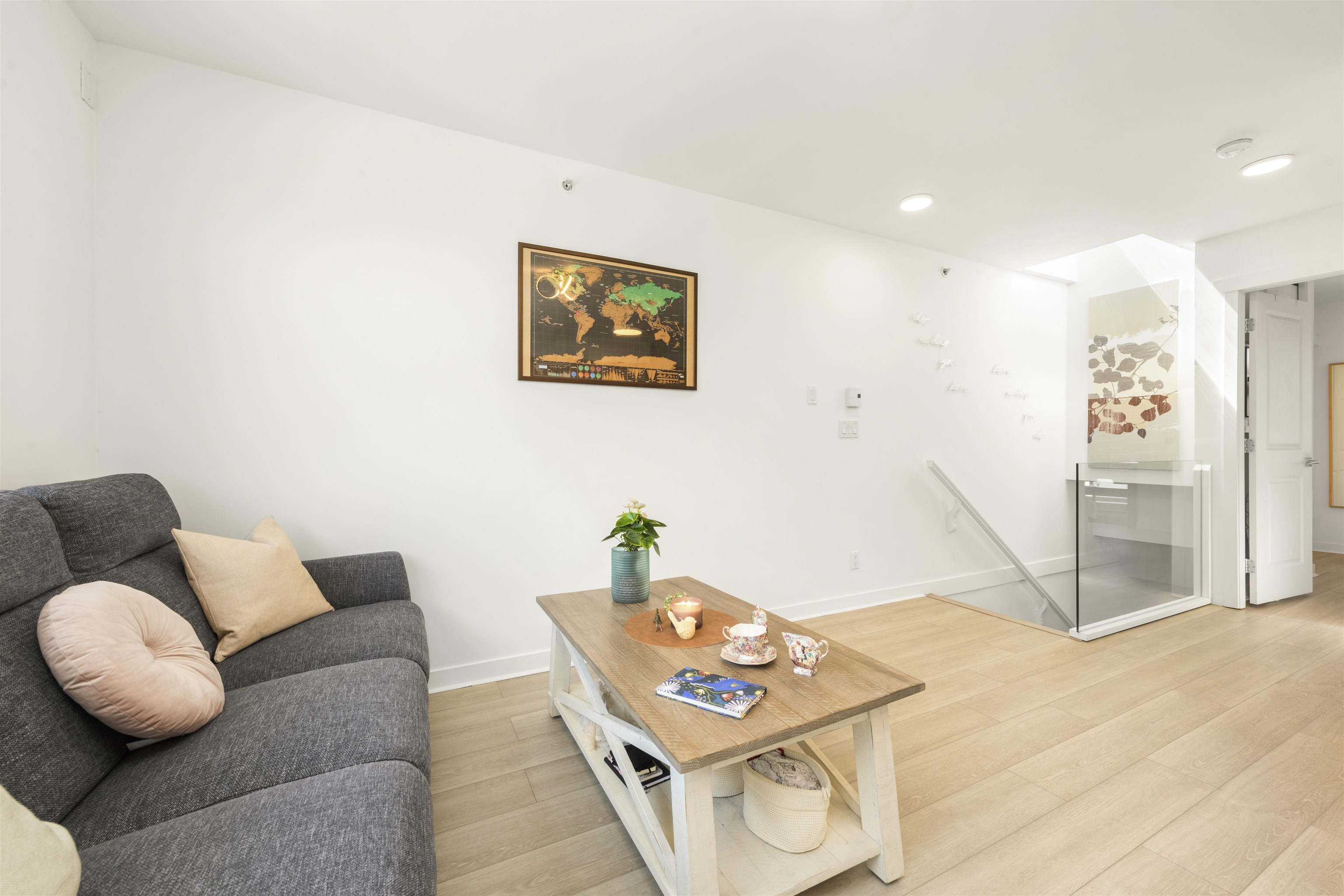 11 618 6TH AVENUE, R3045652, BC,