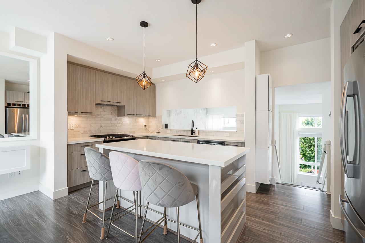 17 14057 60A AVENUE, R3045707, BC,