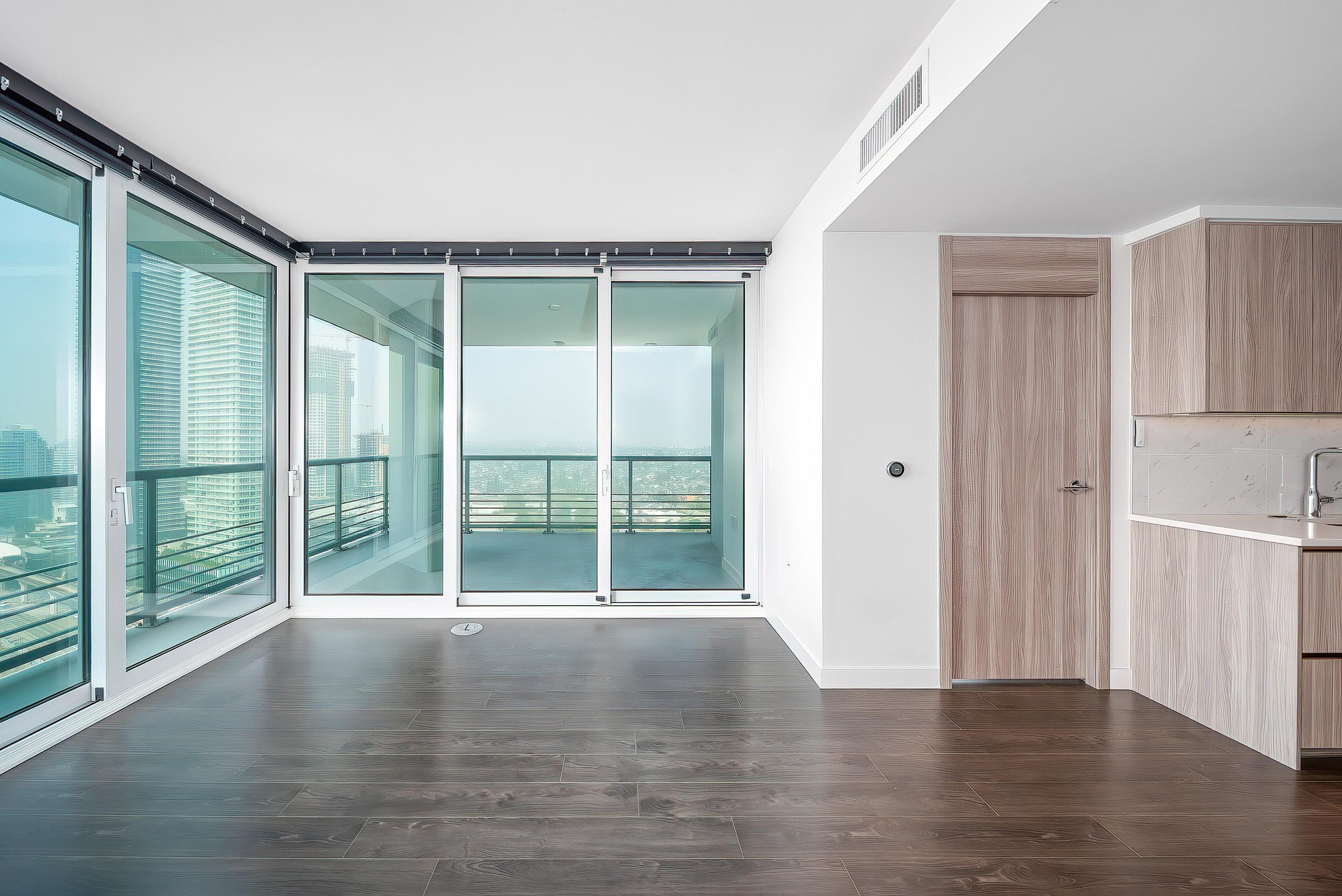 2702 4720 LOUGHEED HIGHWAY, R3045773, BC,