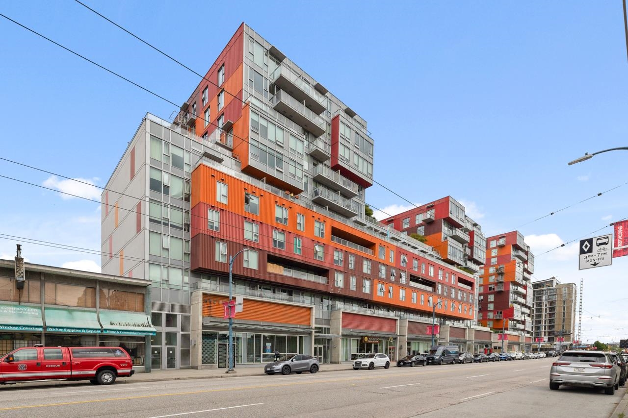 PH1 933 HASTINGS STREET, R3045944, BC,