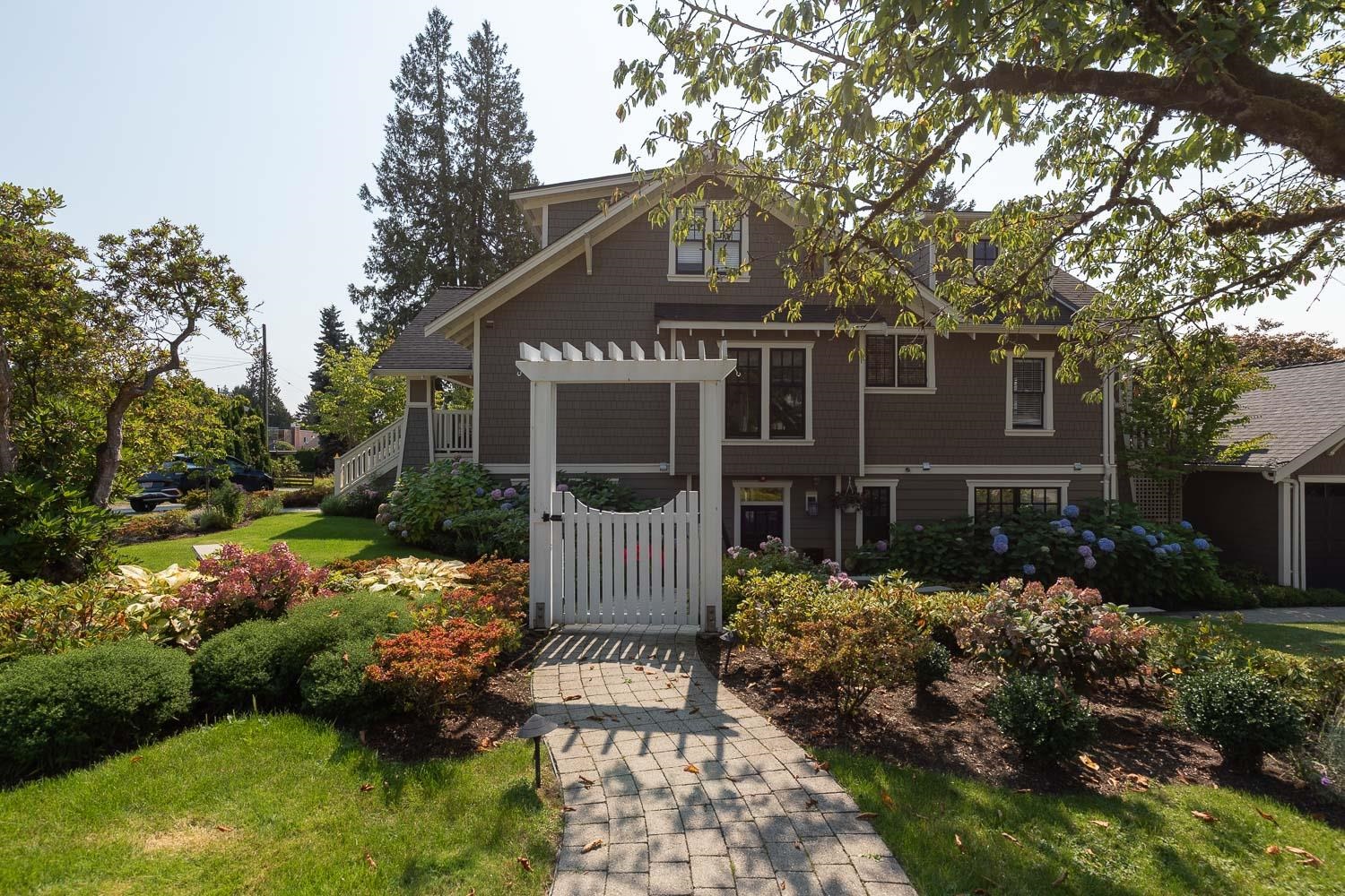 1202 JEFFERSON AVENUE, Vancouver BC V7T 2B1, R3045985, BC,